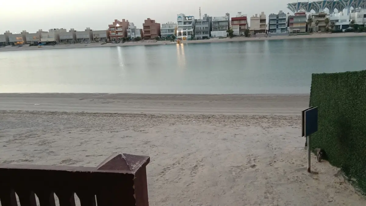 Sale Chalet in Sabah Al-Ahmad Sea City - Khiran