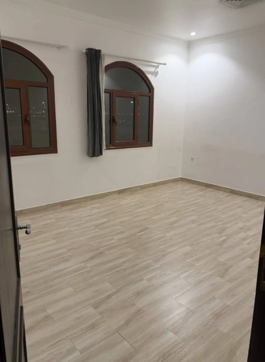 Rent Apartment in Abdullah Al-Mubarak - West Jleeb