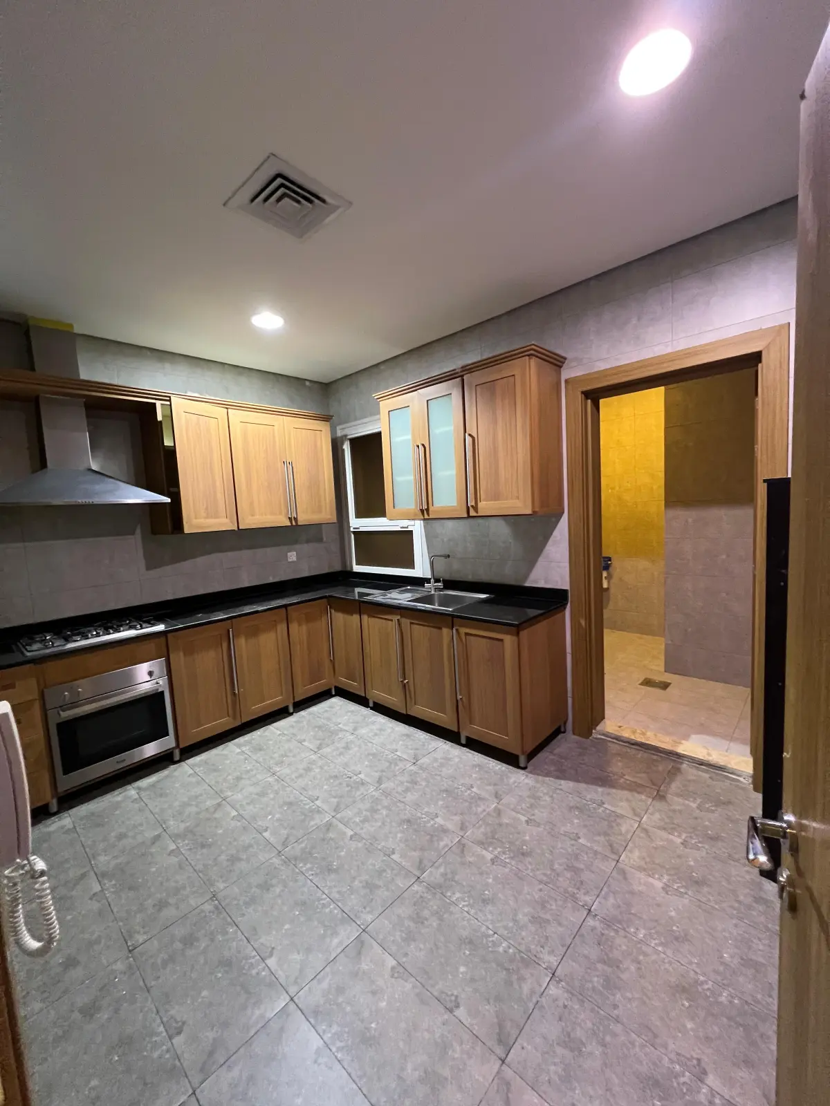 Rent Apartment in Siddeeq