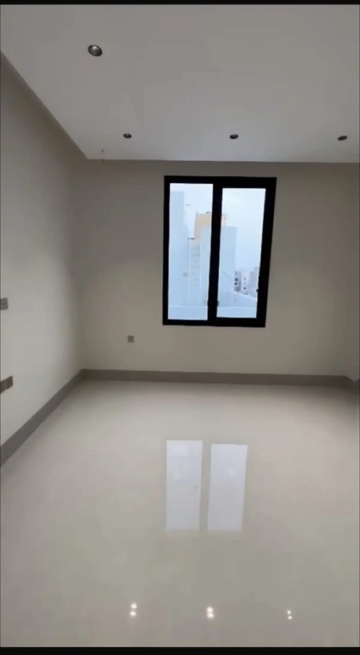 للإيجار شقة في المطلاع
