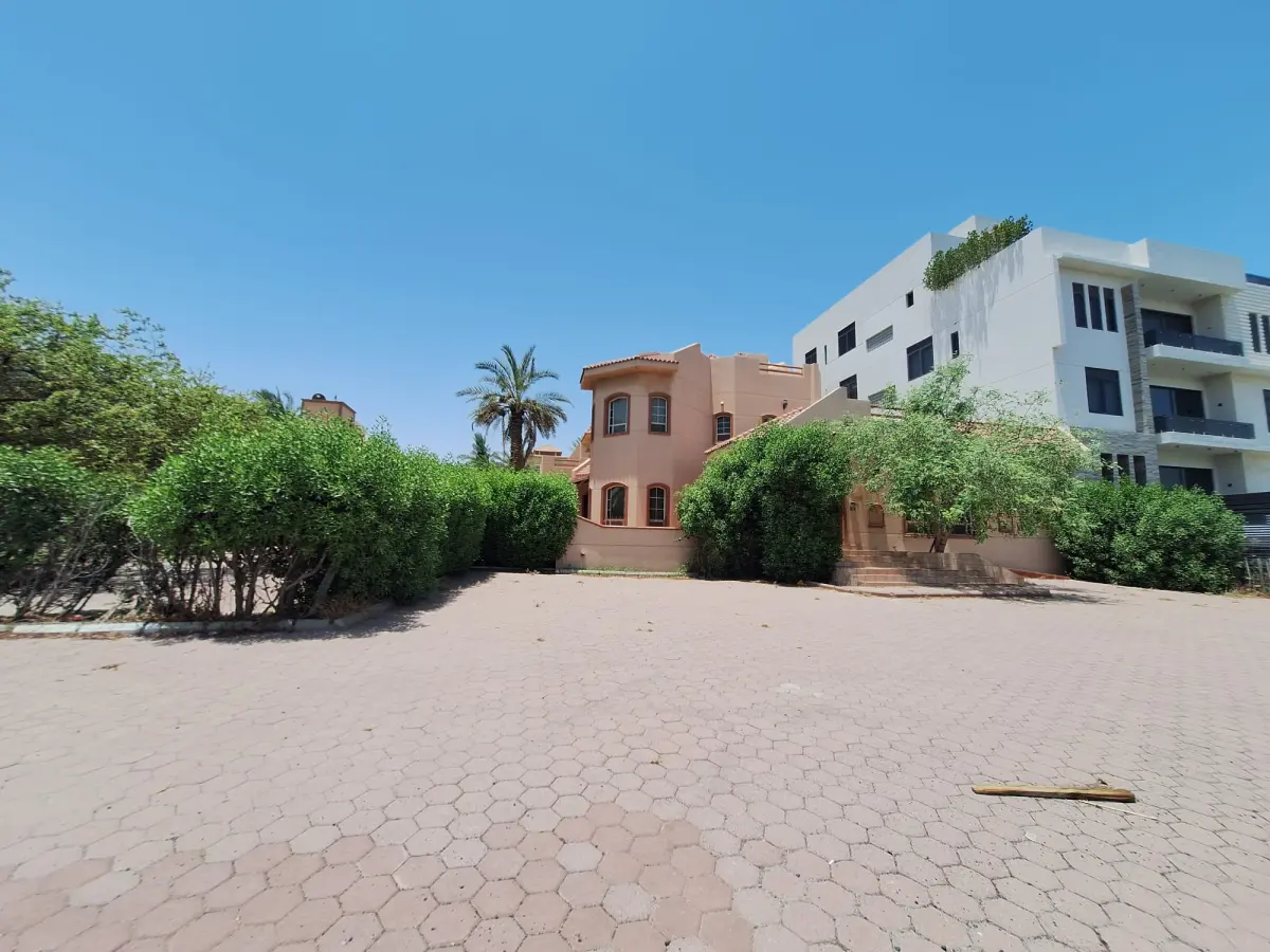 Sale House in Mubarak Al-Abdullah - West Mishref