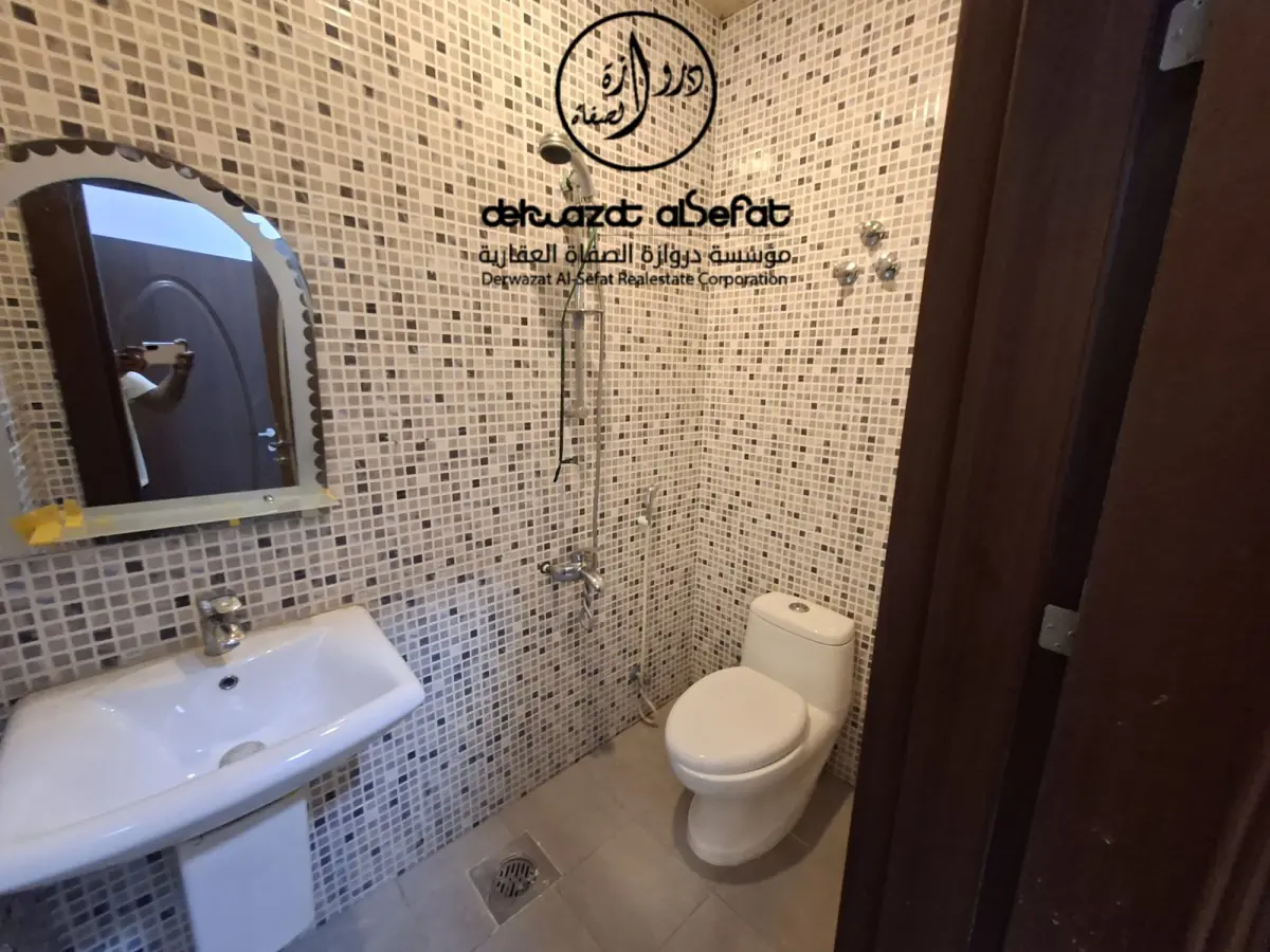 للإيجار شقة في الفنيطيس