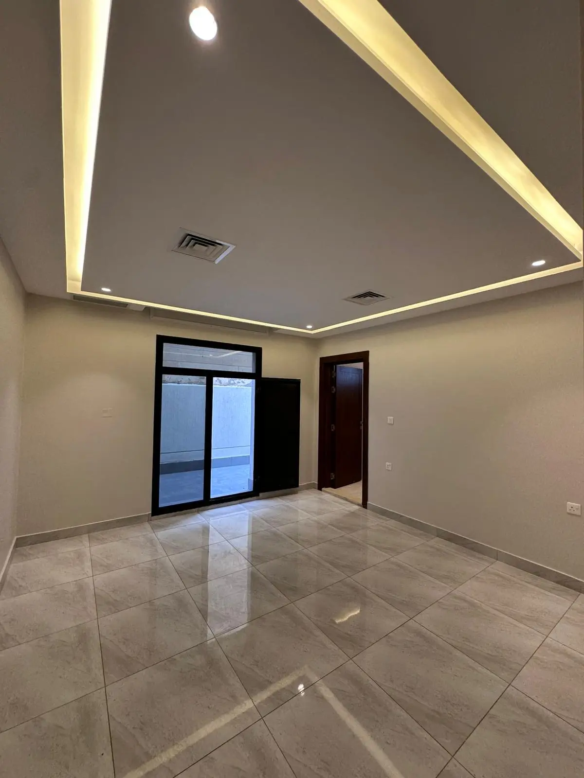 Rent Duplex in Rumaithiya