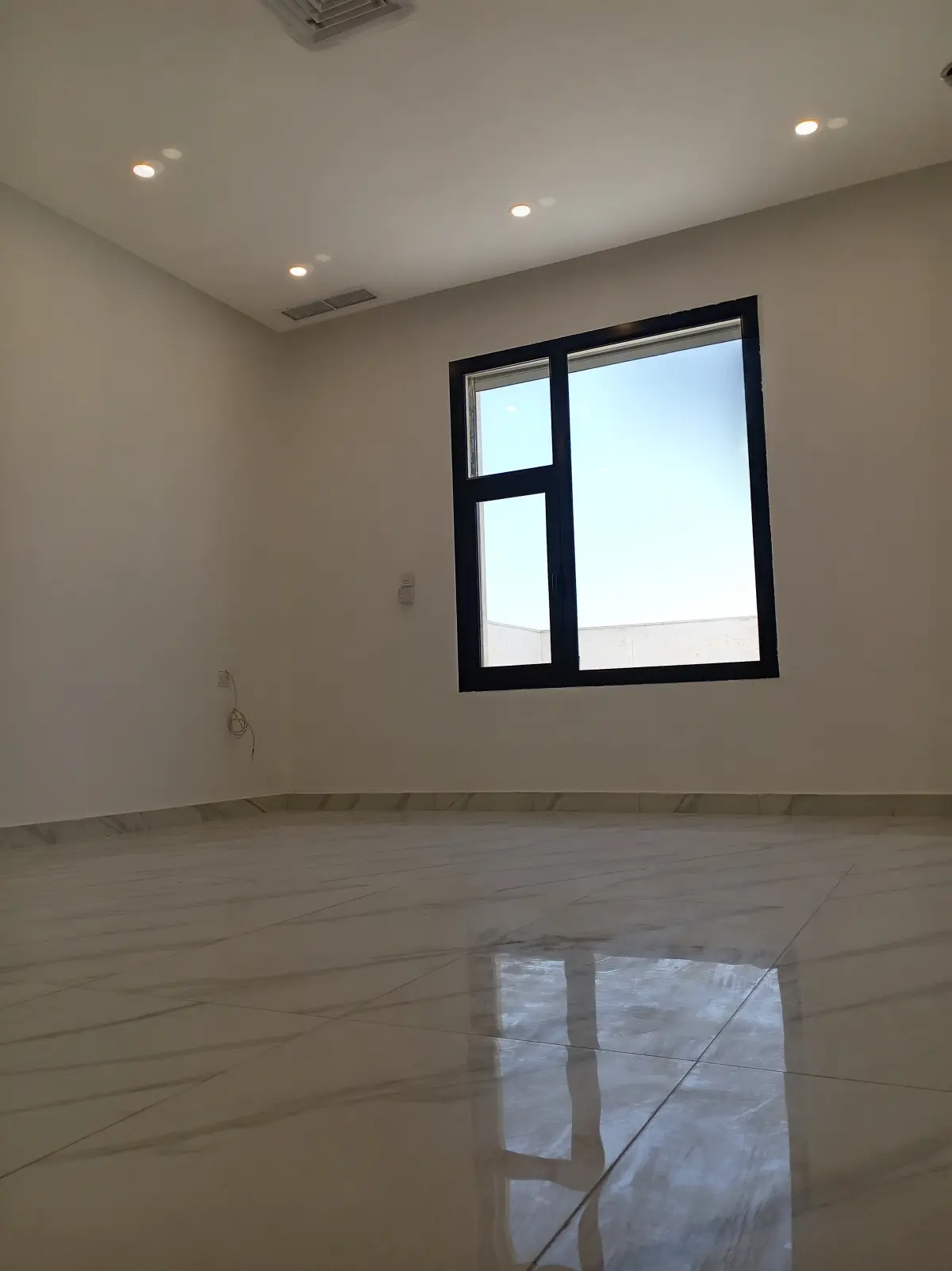 Rent Apartment in Omariya