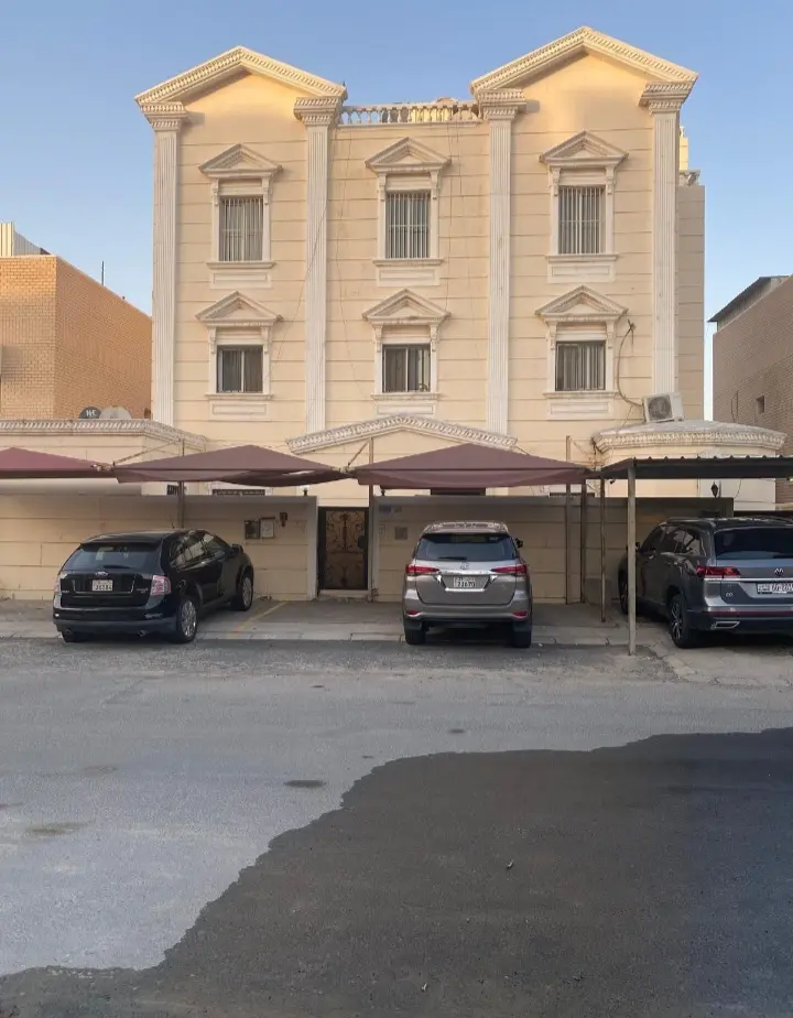 للبيع بيت في العدان