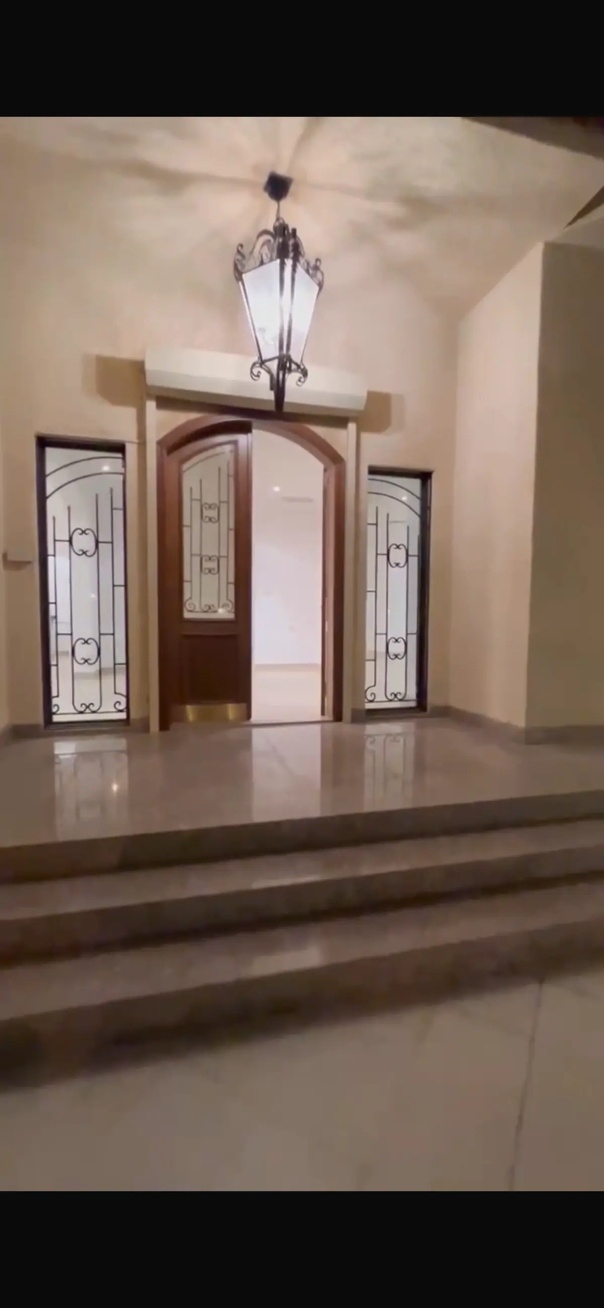 للإيجار بيت في السرة