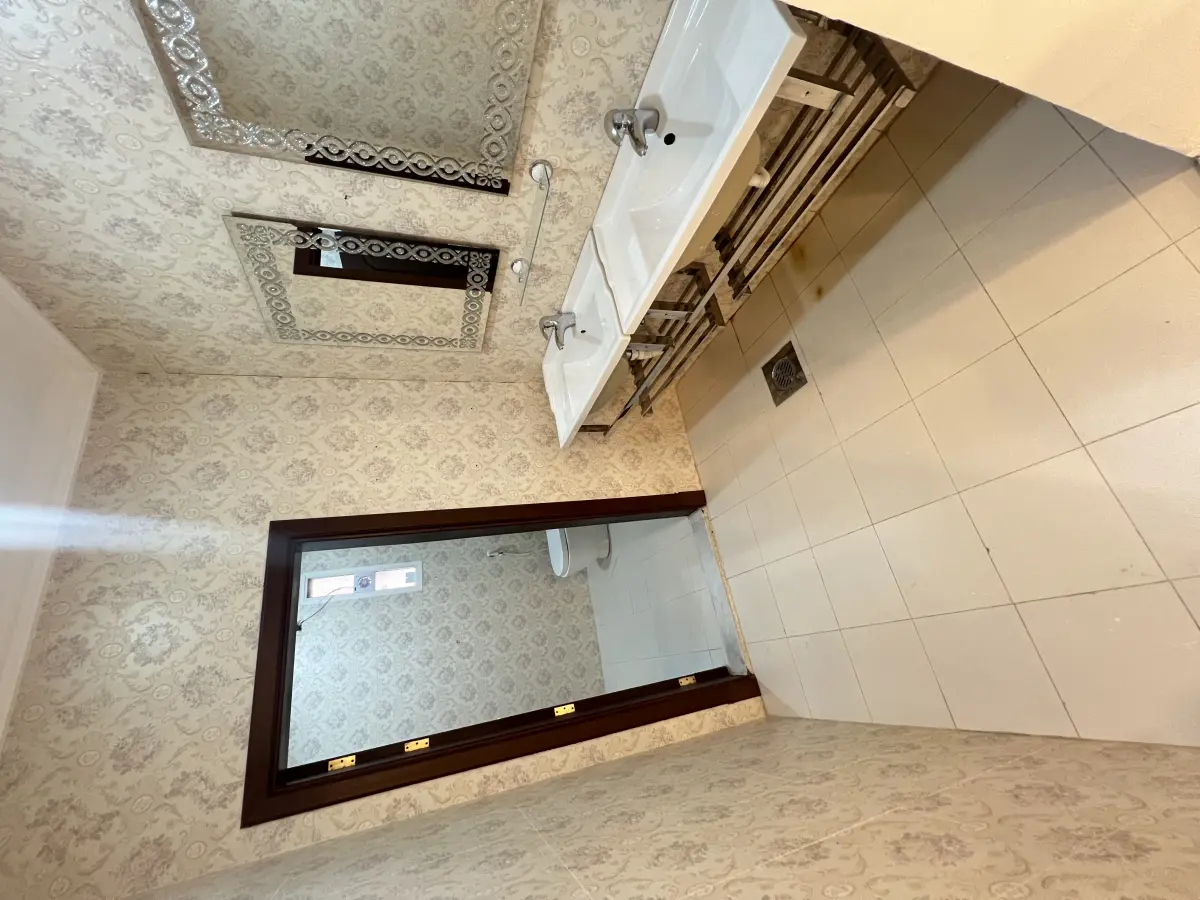 Rent Floor in Zahra