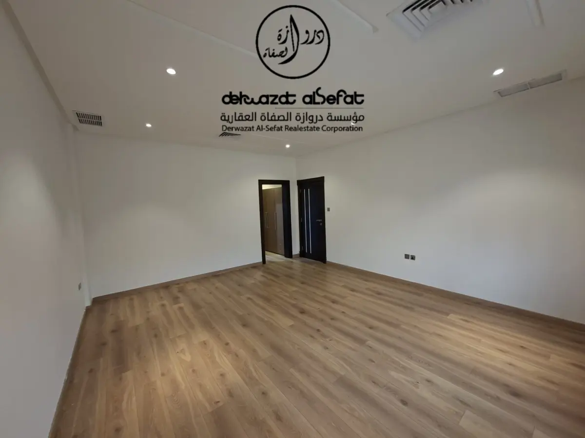للإيجار دور في النزهة