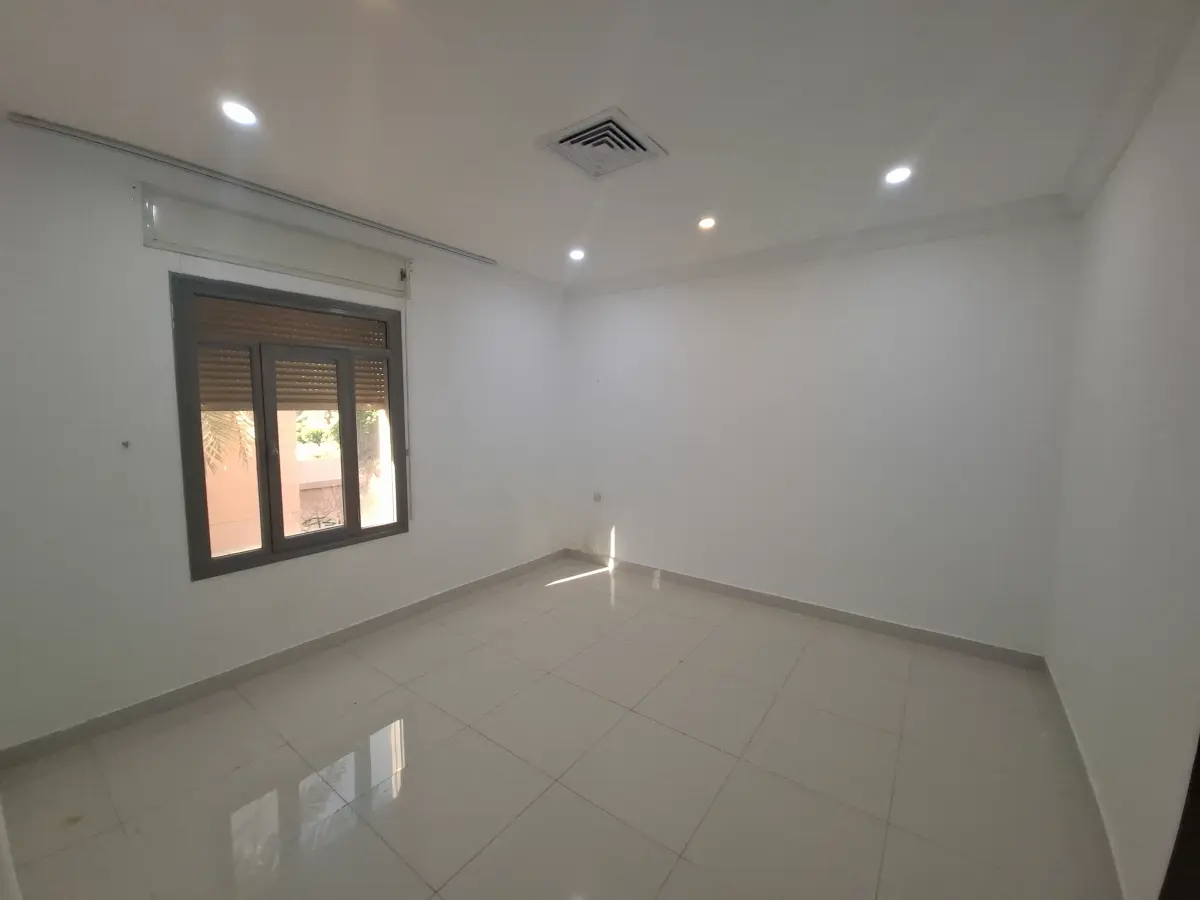 للإيجار شقة في الفنطاس