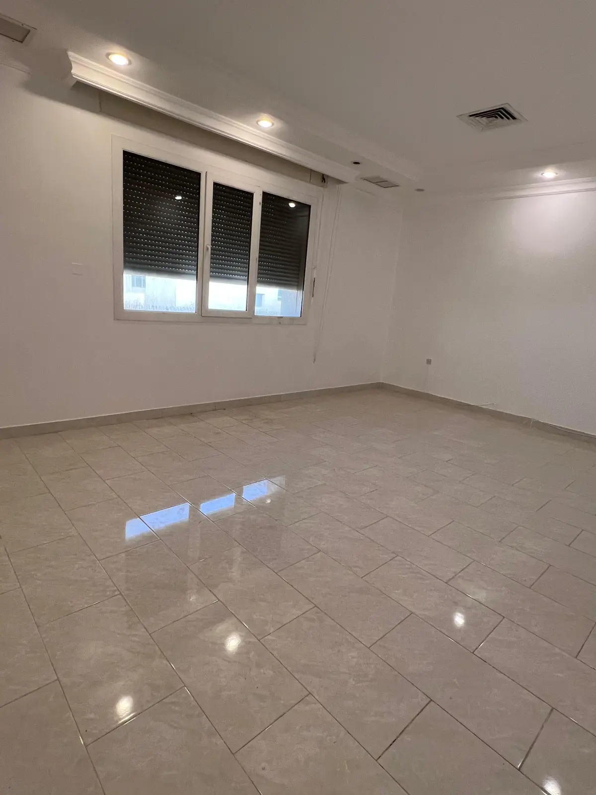 Rent Apartment in Salam