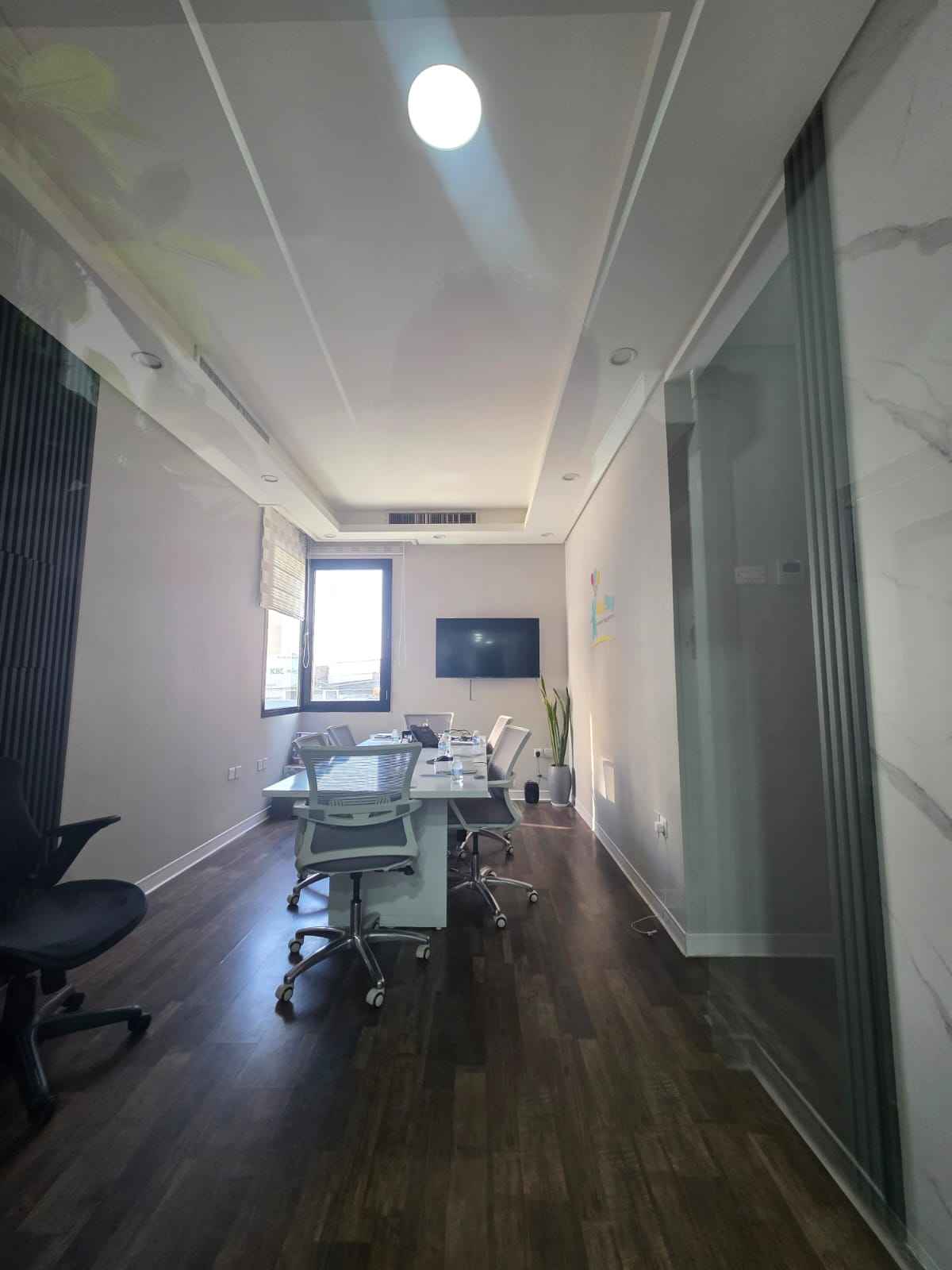 Rent Commercial in Salmiya
