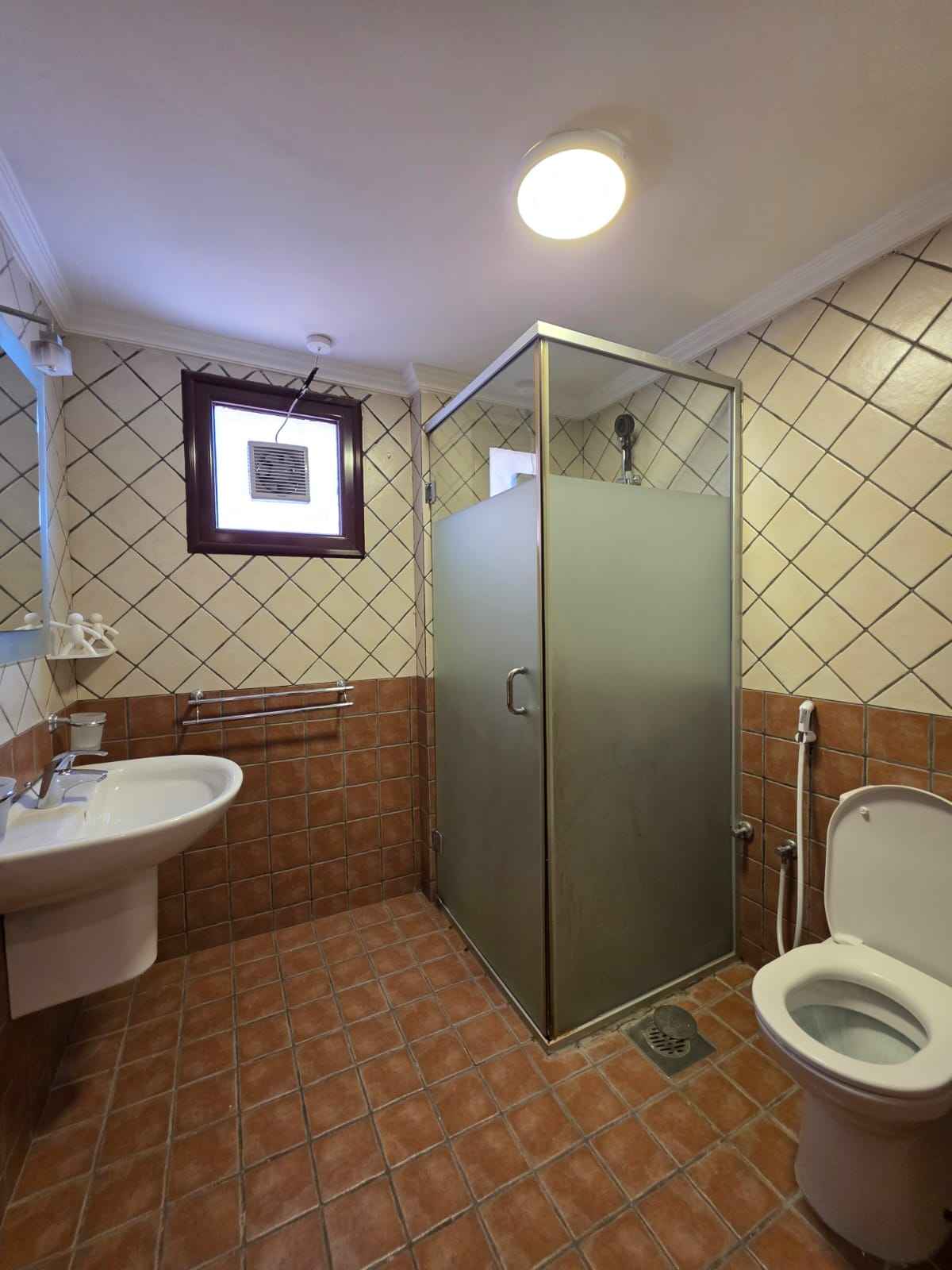 Rent Apartment in Salmiya