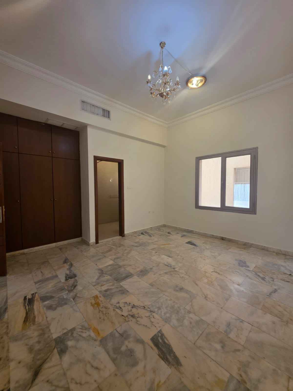 Rent Apartment in Salwa