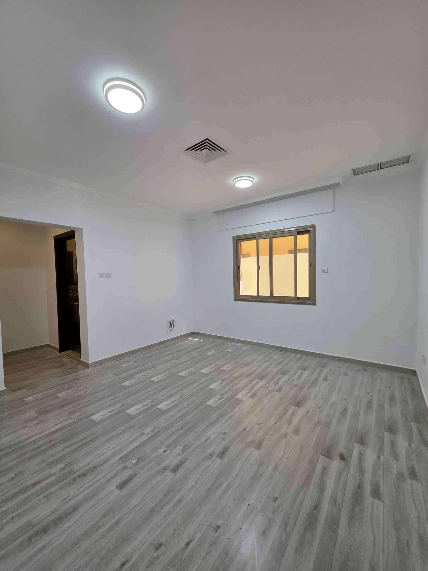 Rent House in Mangaf