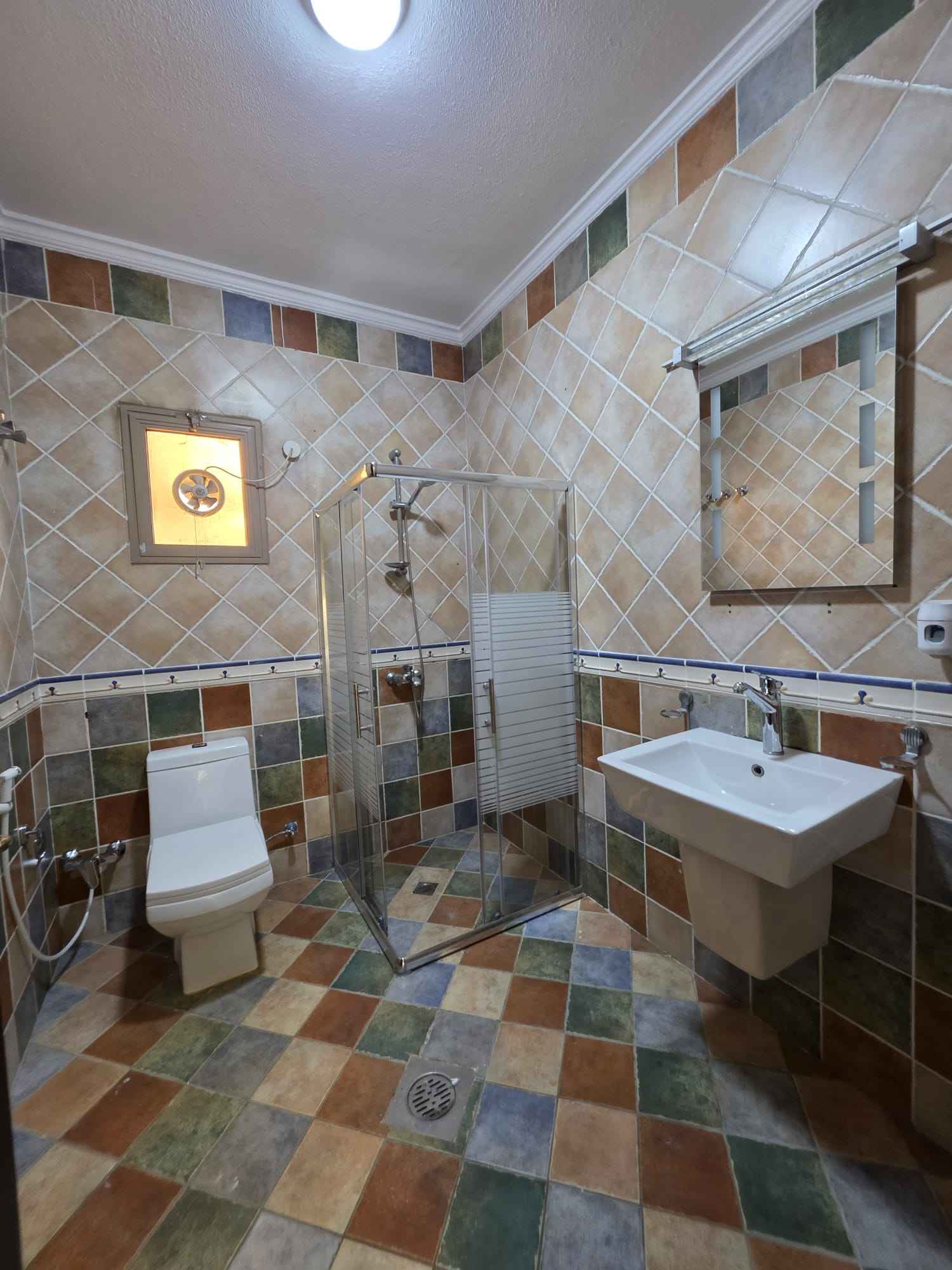 Rent House in Mangaf