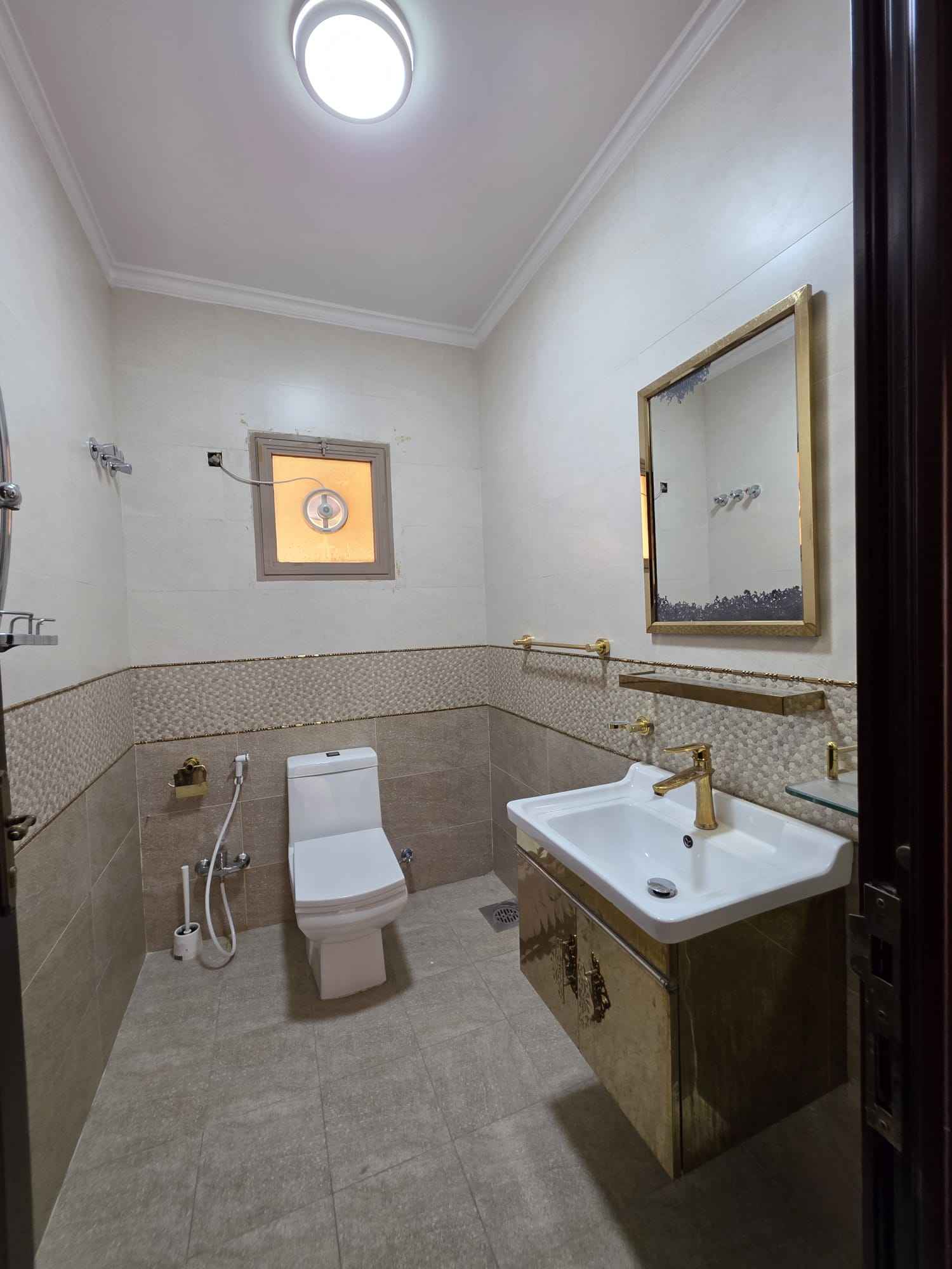 Rent House in Mangaf