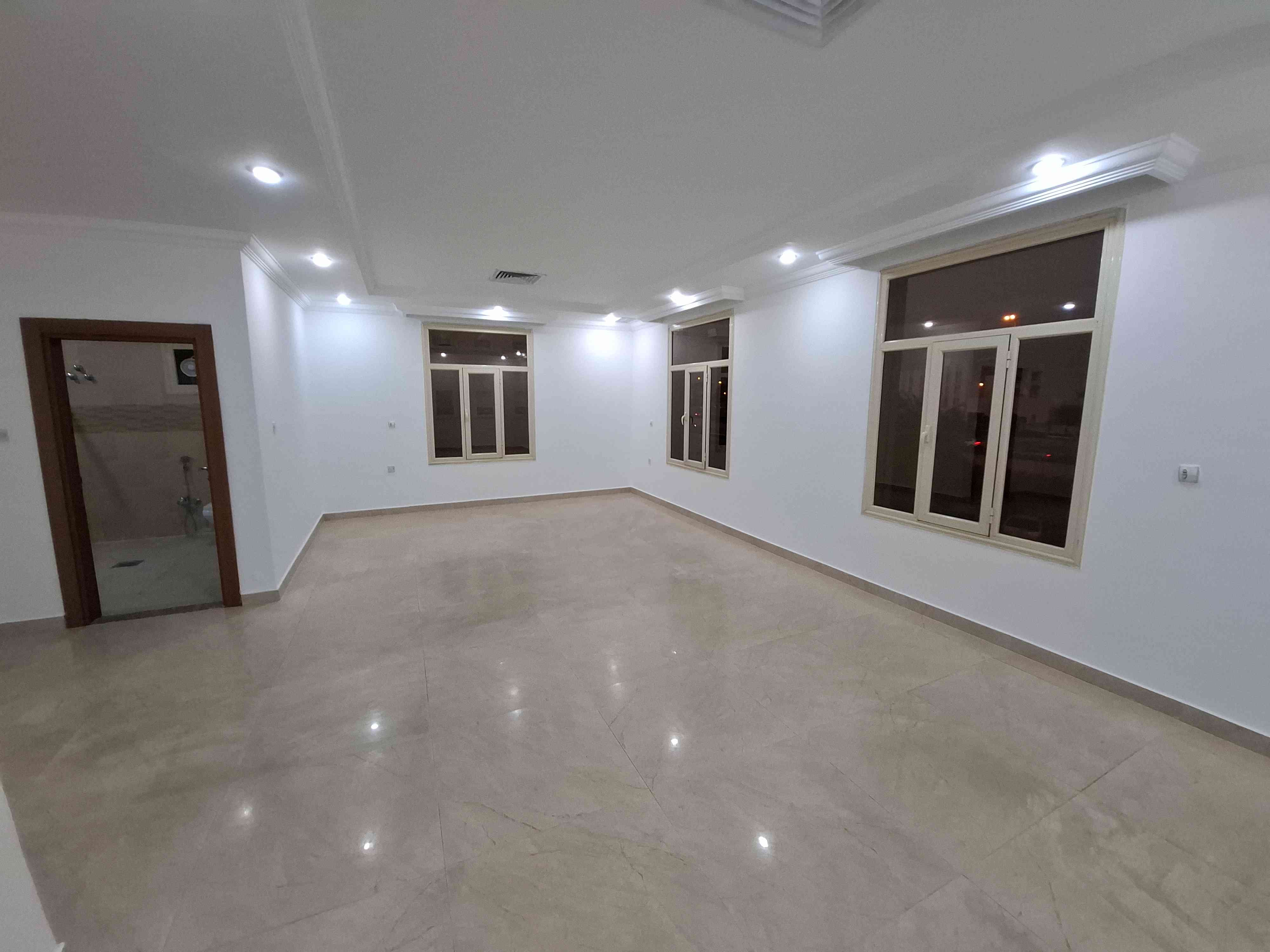 Rent Floor in Zahra