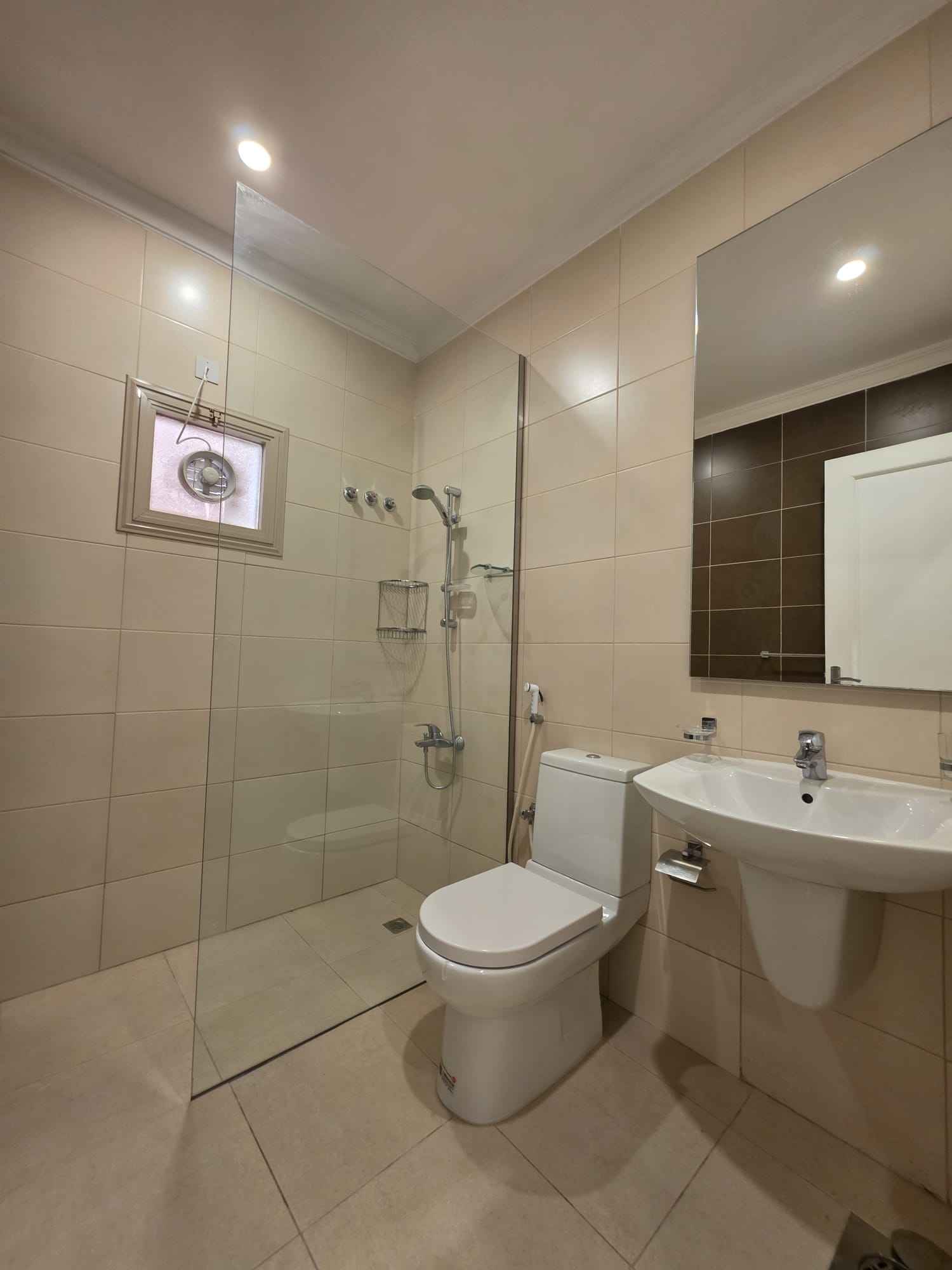 Rent Floor in Siddeeq