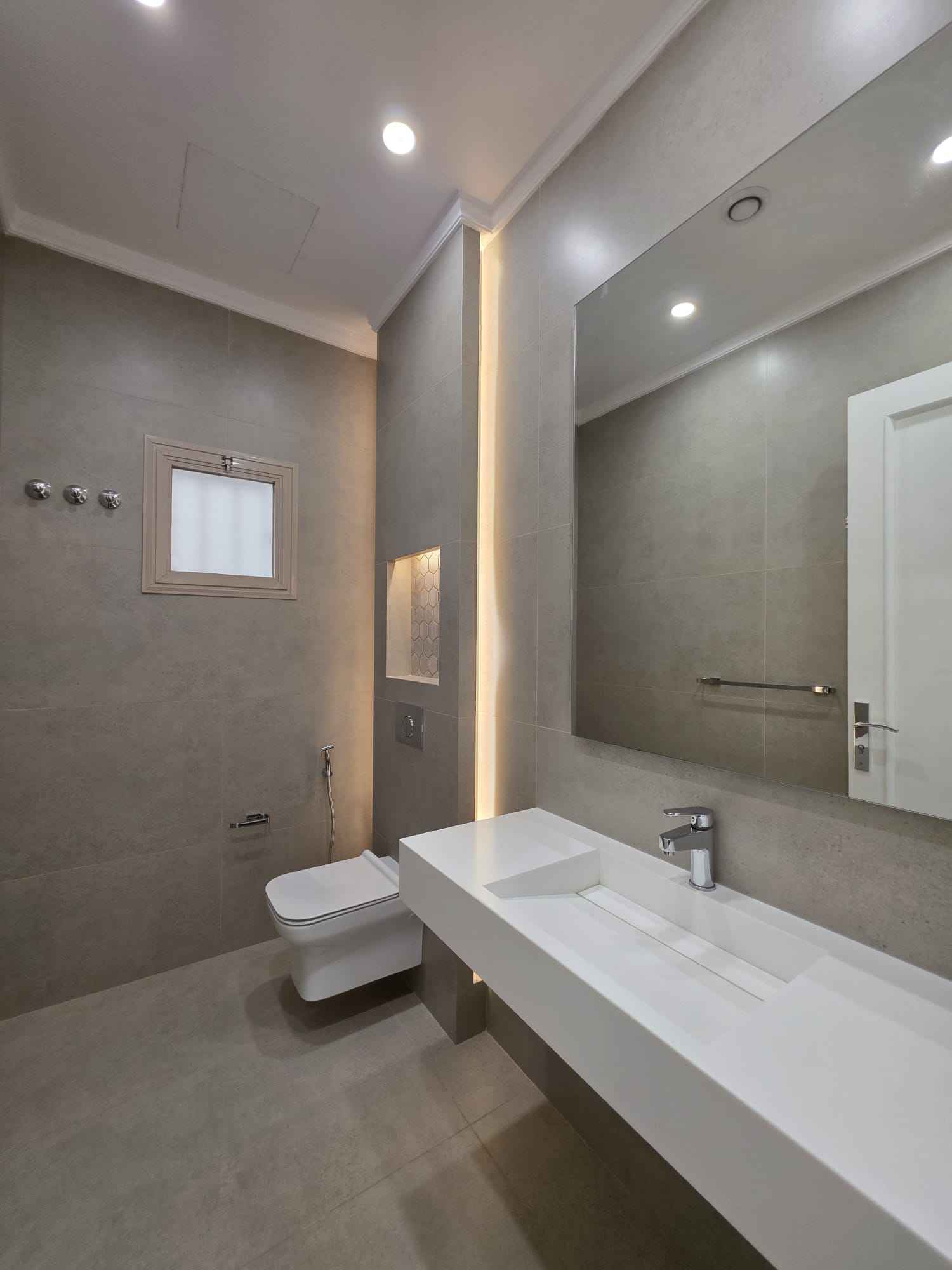 Rent Floor in Siddeeq