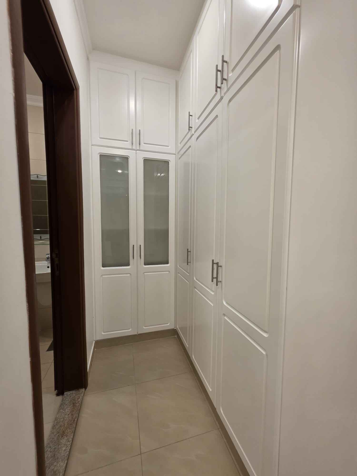 Rent Floor in Siddeeq