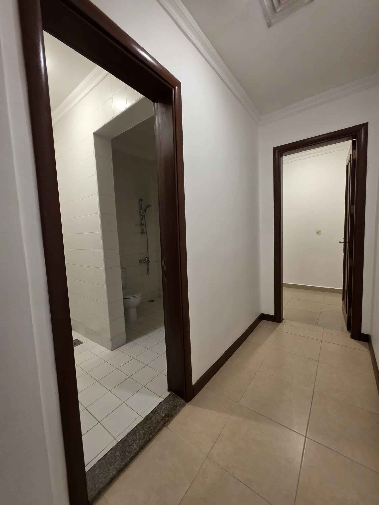 Rent Floor in Siddeeq