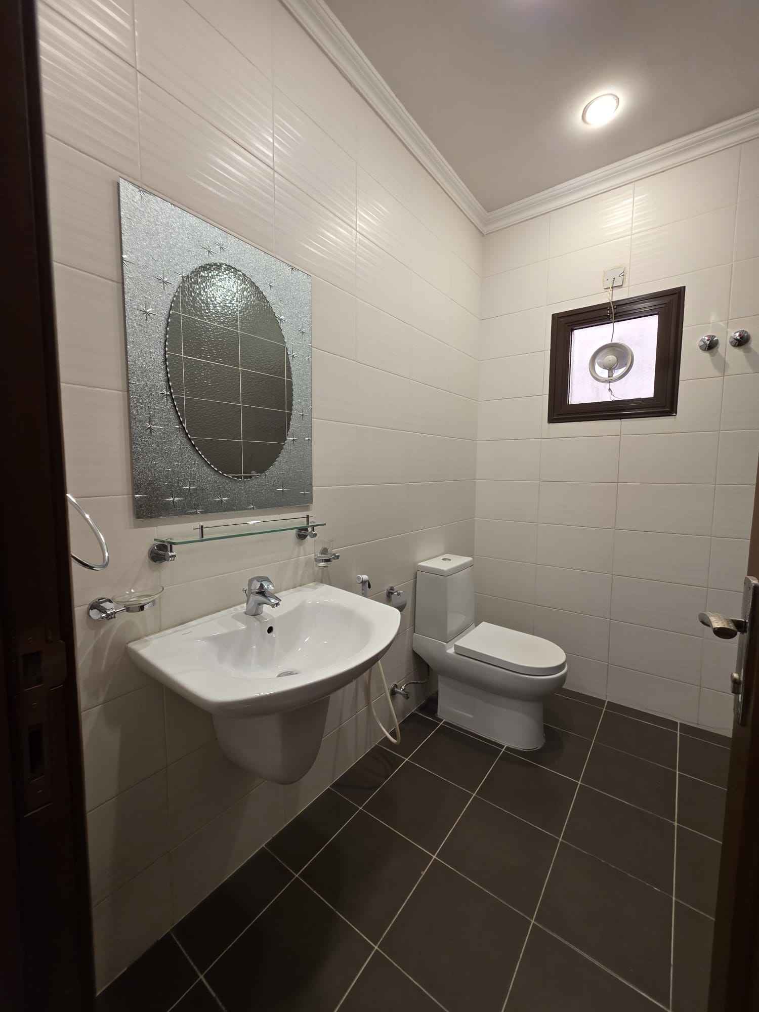 Rent Floor in Siddeeq