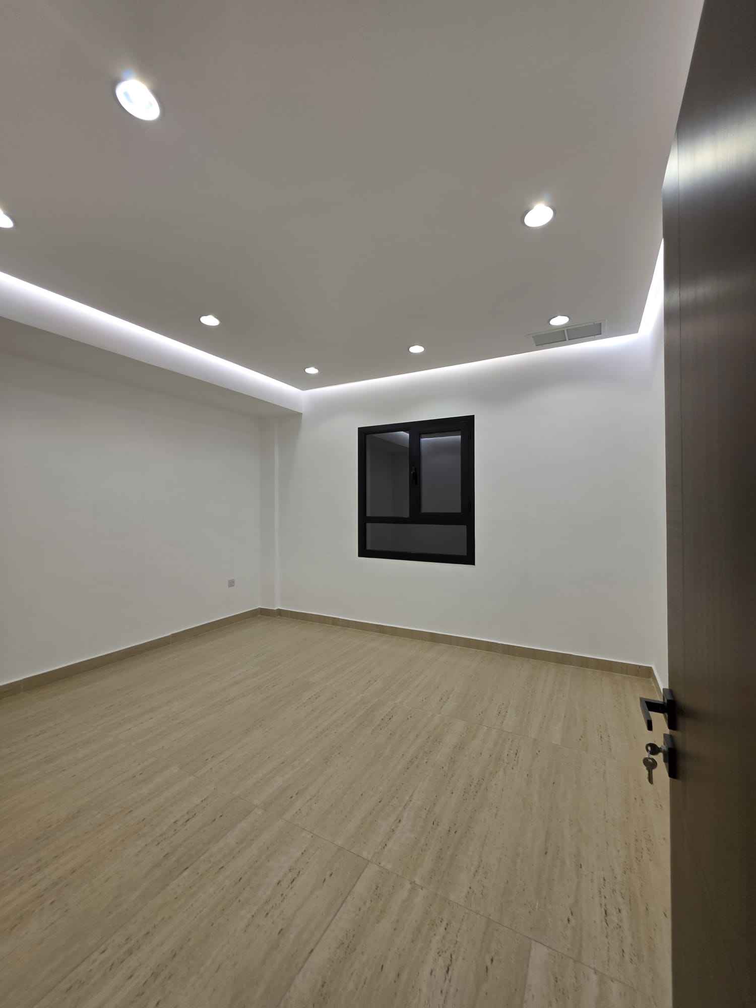 Rent Apartment in Salmiya