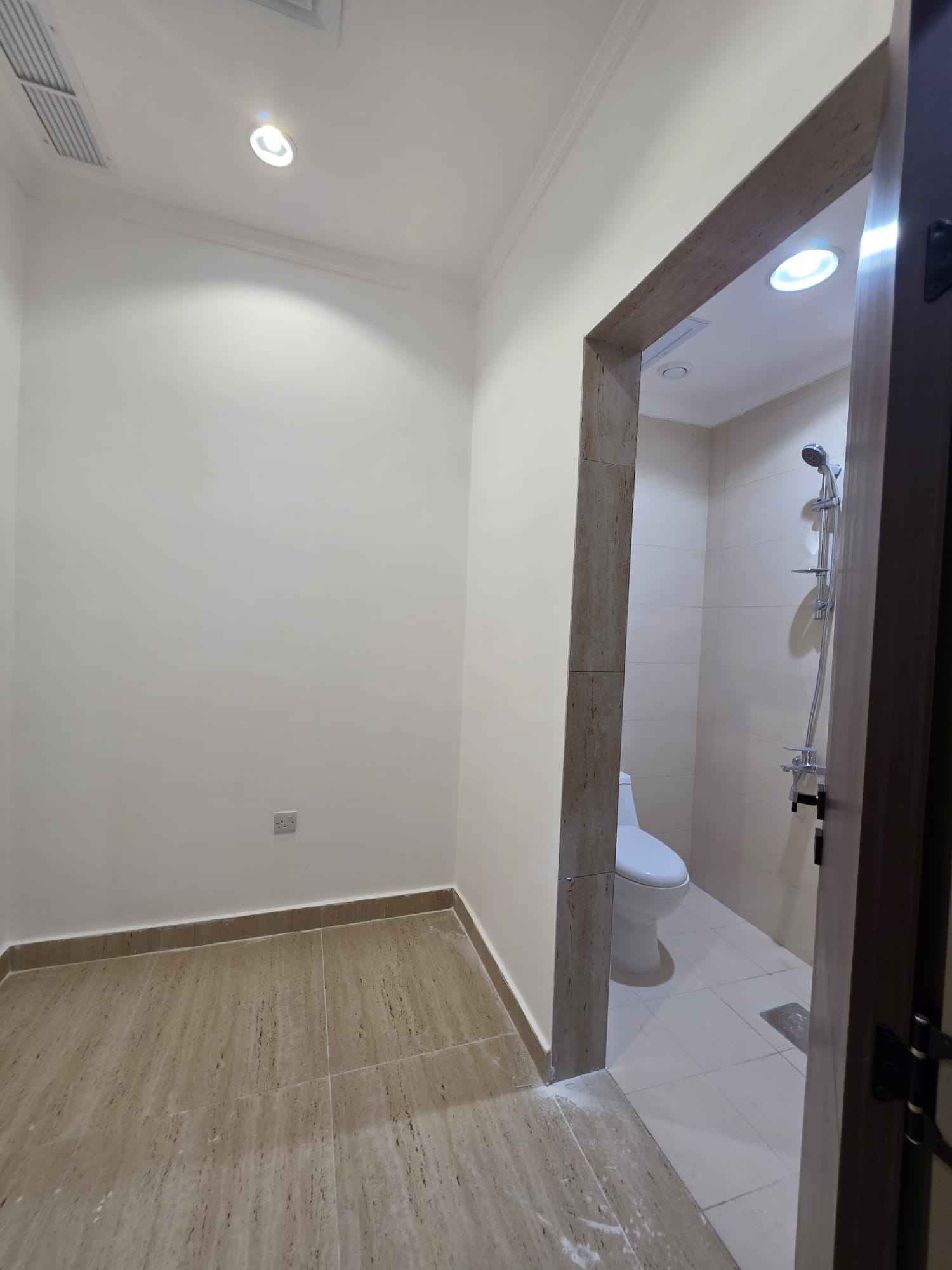 Rent Apartment in Salmiya
