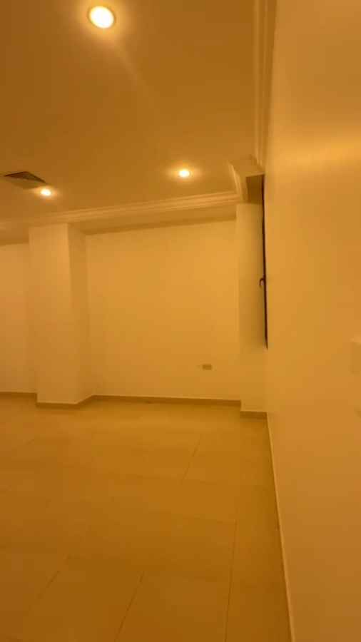 Rent Floor in Salmiya