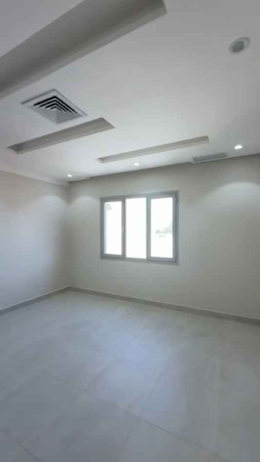 Rent Apartment in Khaldiya