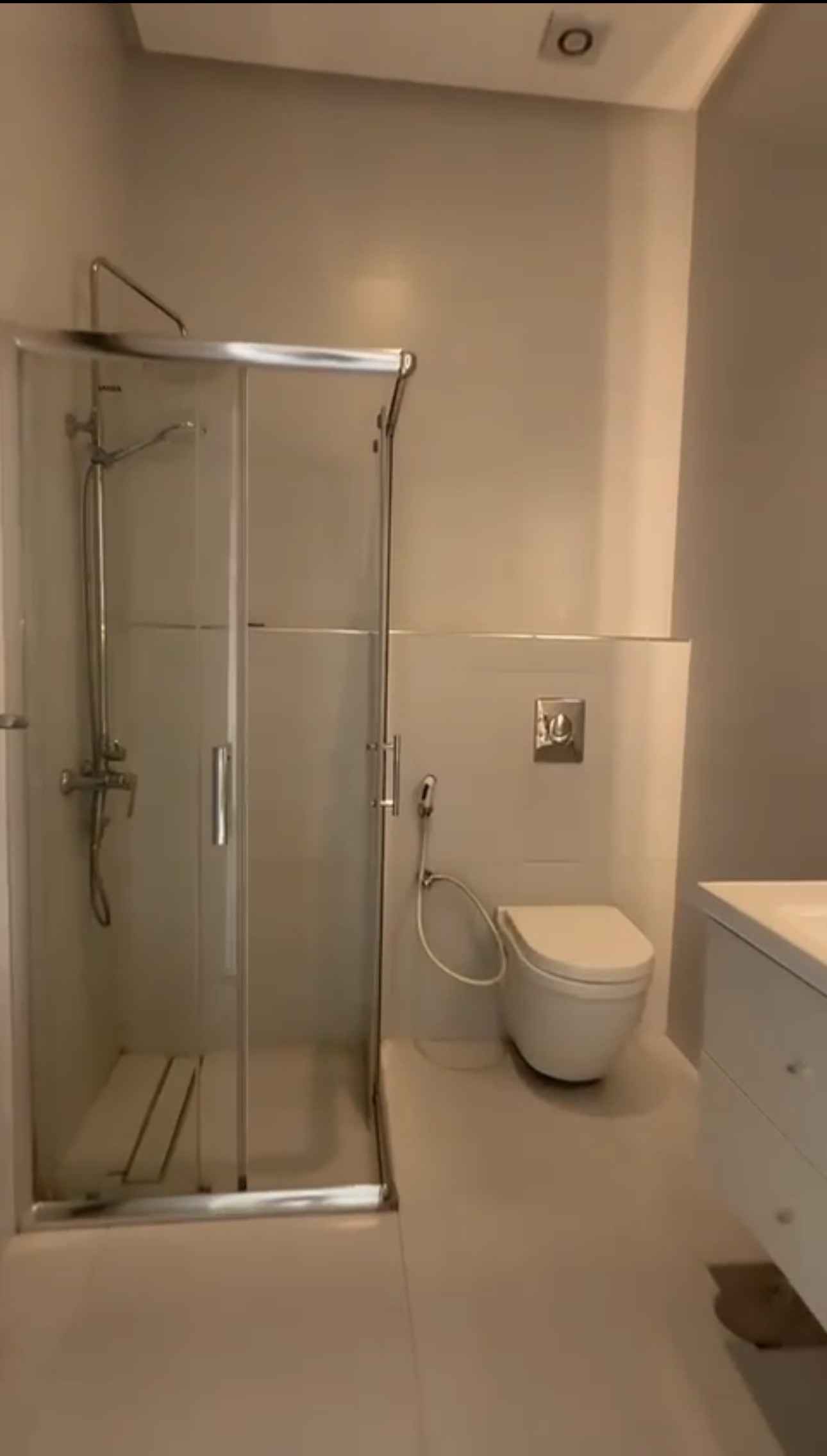Rent Apartment in Funaitees