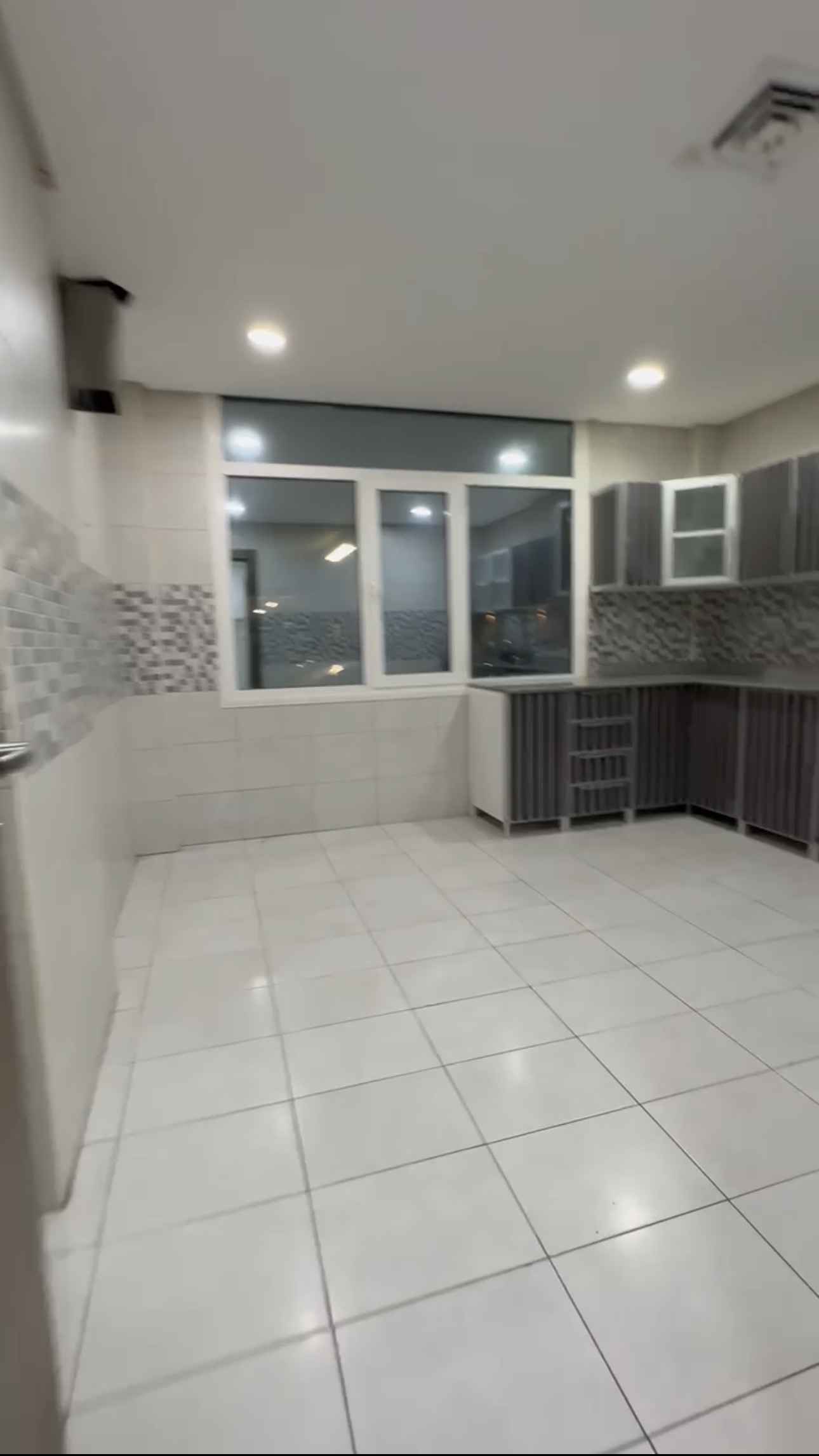 Rent Duplex in Funaitees