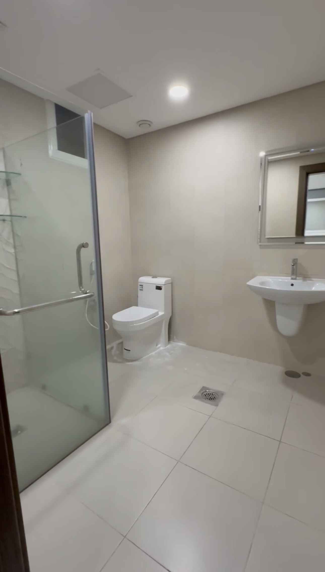 Rent Duplex in Funaitees