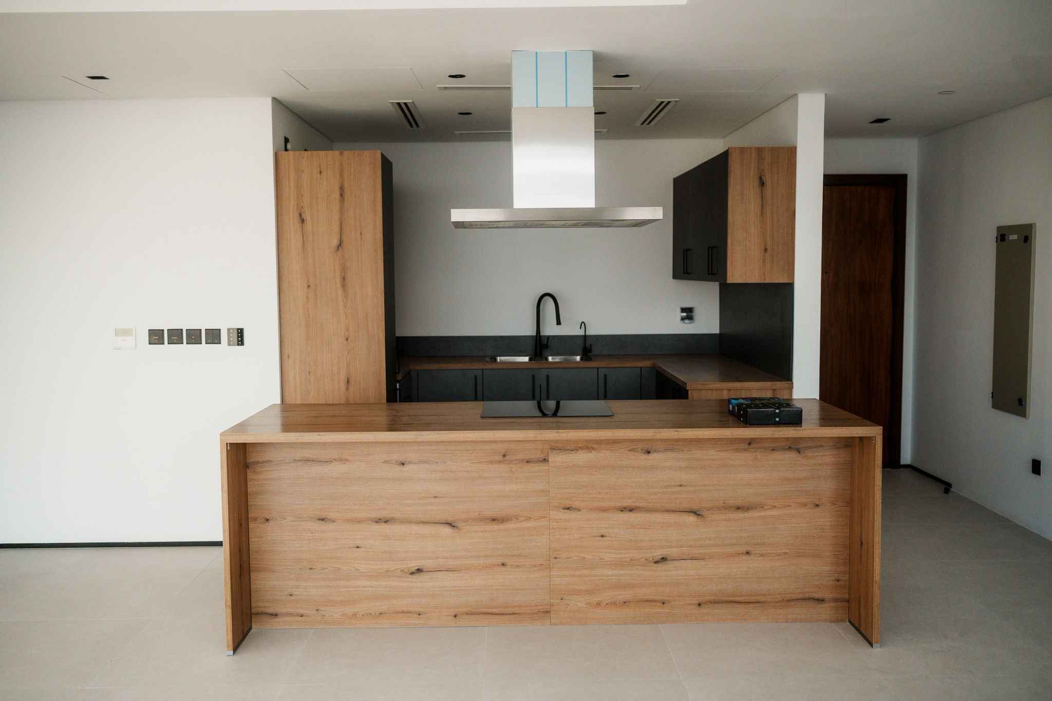 Rent Apartment in Hessah Al Mubarak