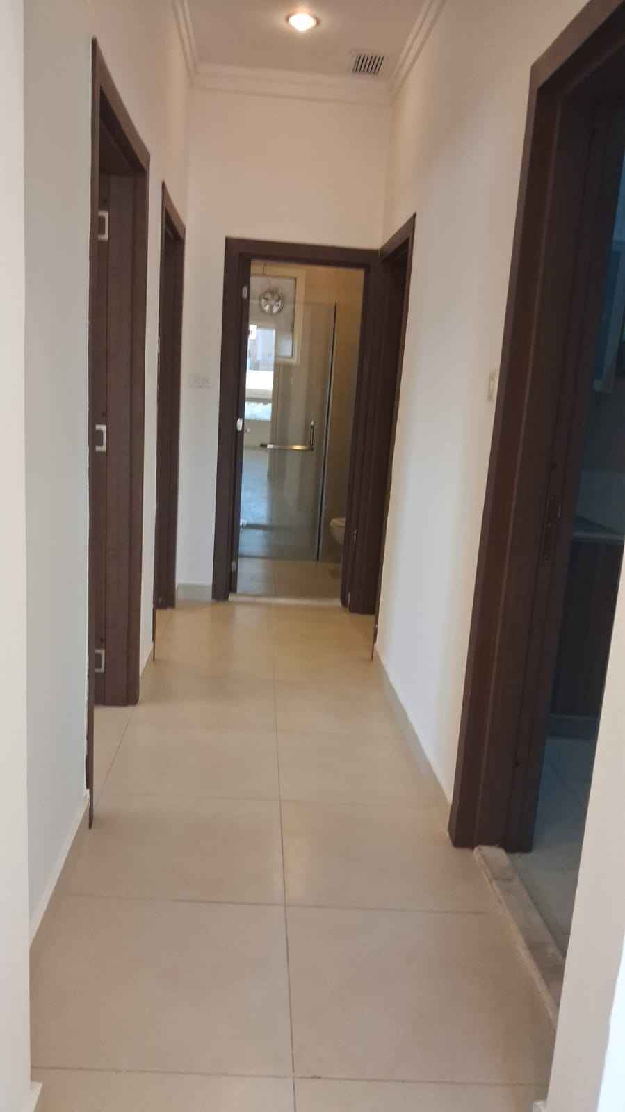 للإيجار شقة في الزهراء