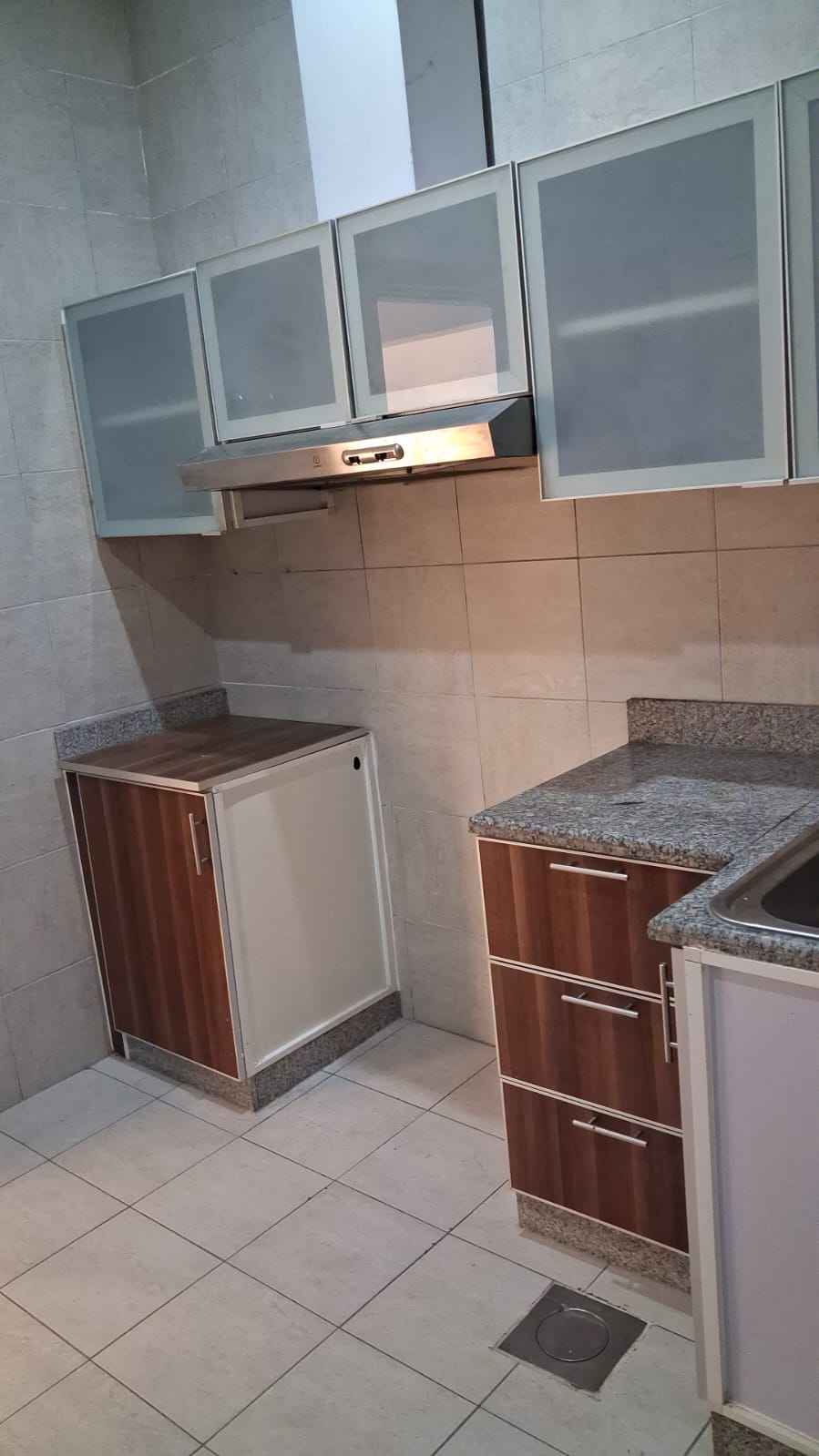 للإيجار شقة في الزهراء