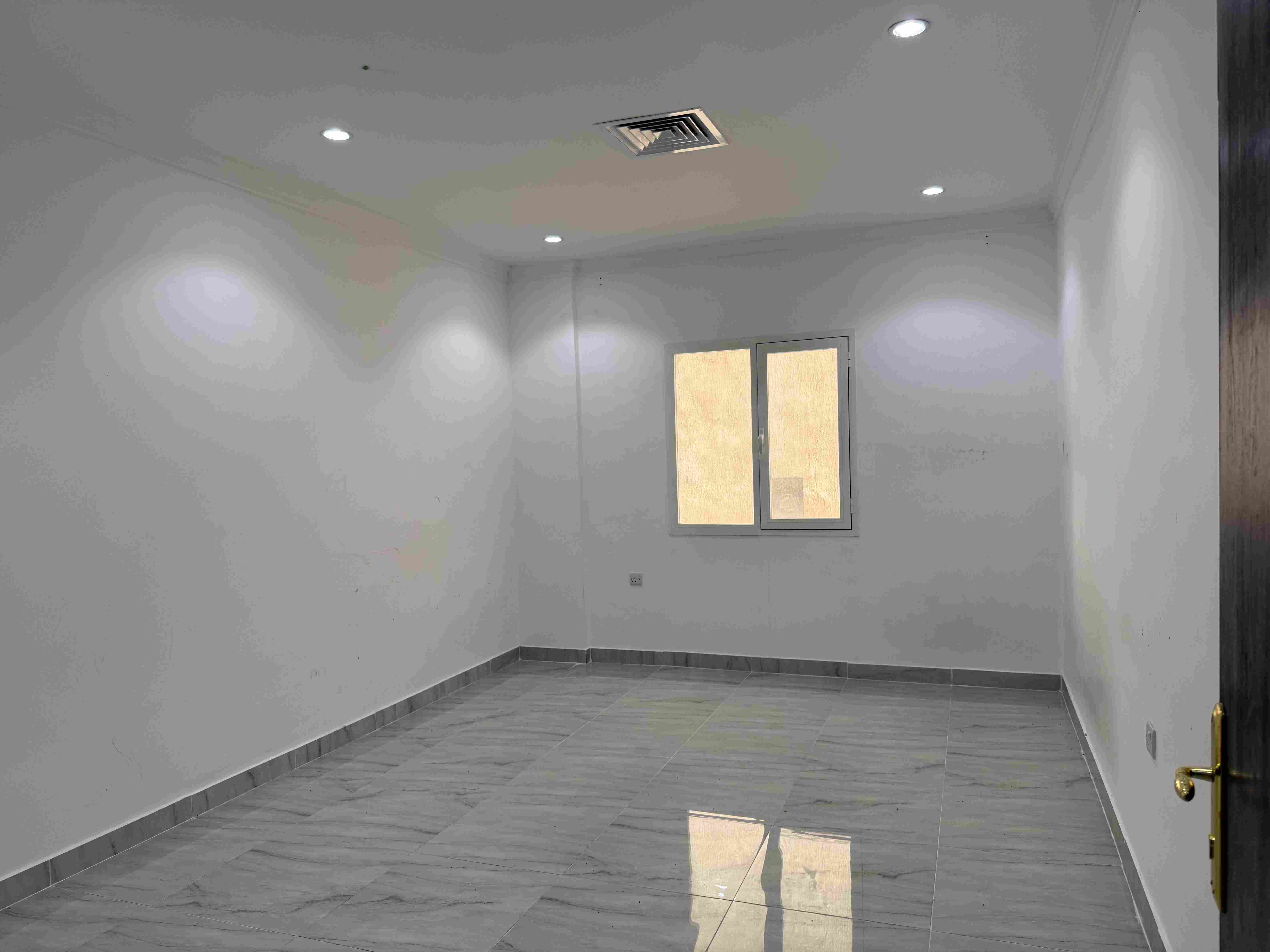 Rent Apartment in Salwa