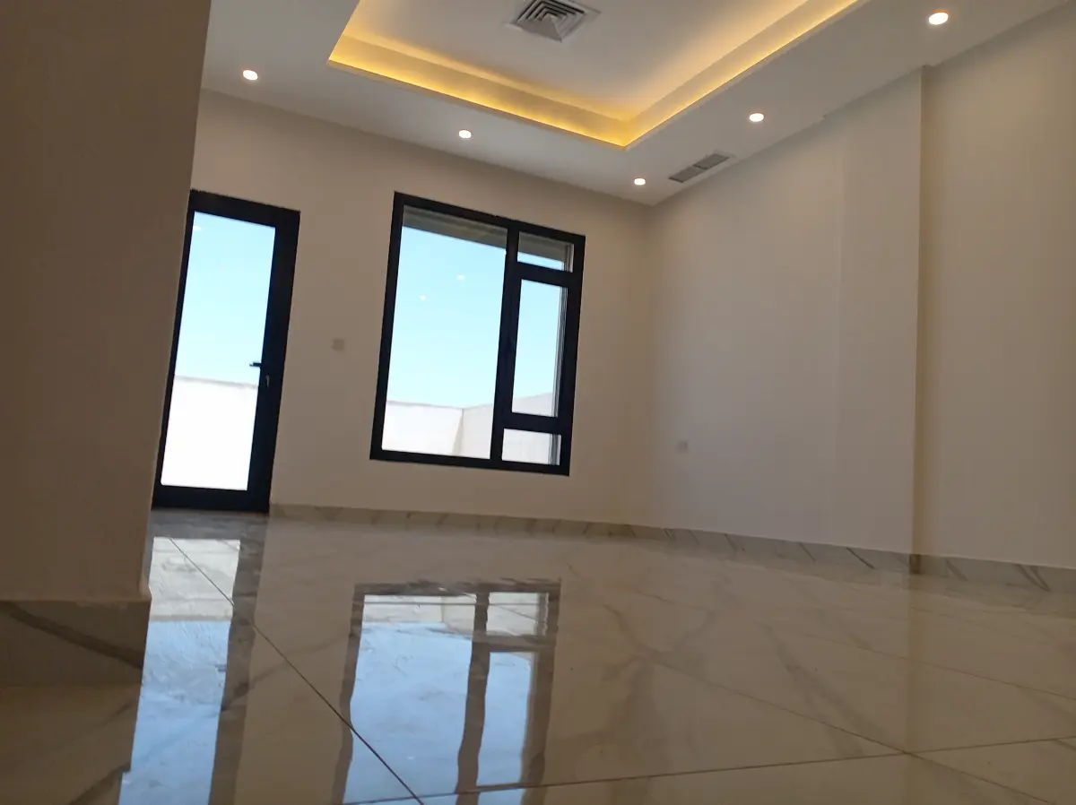 Rent Apartment in Omariya