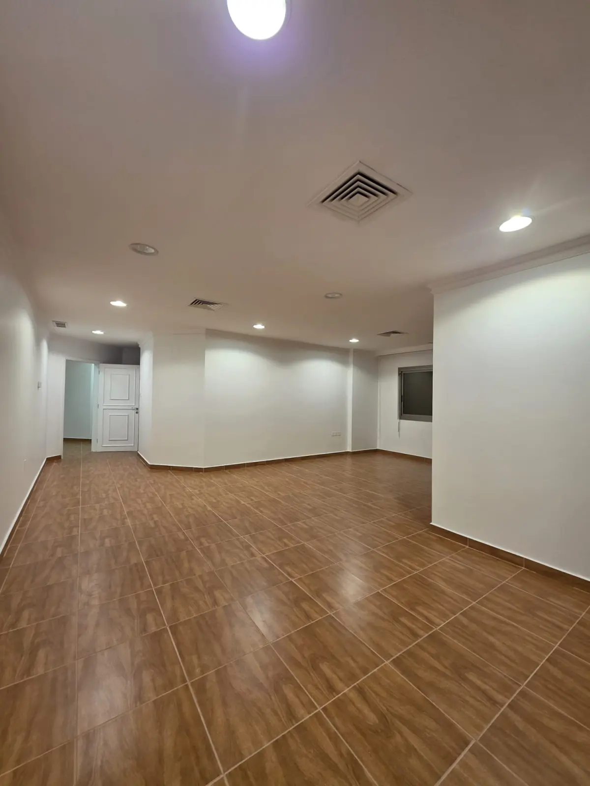 Rent House in Jabriya