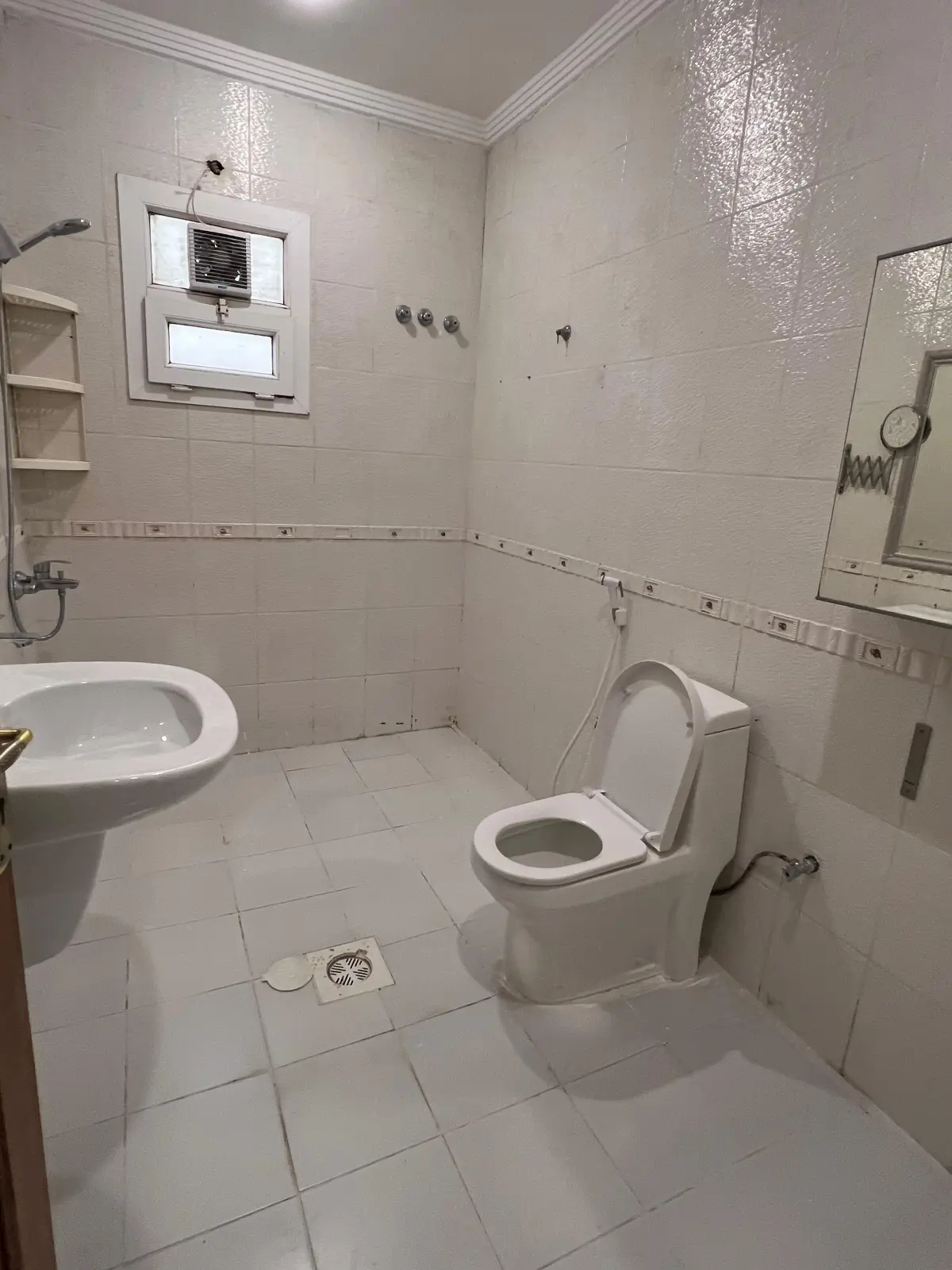 Rent Apartment in Salam