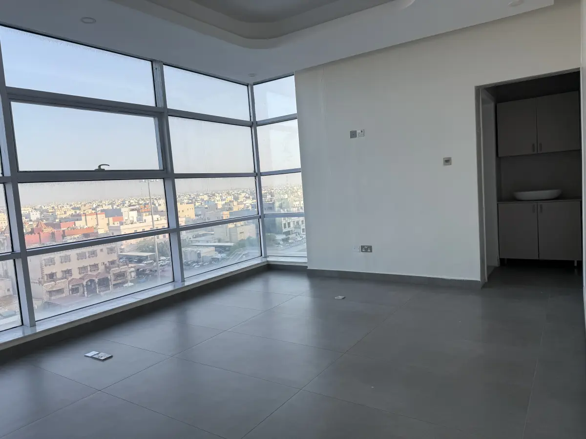 للإيجار عمارة في السالمية