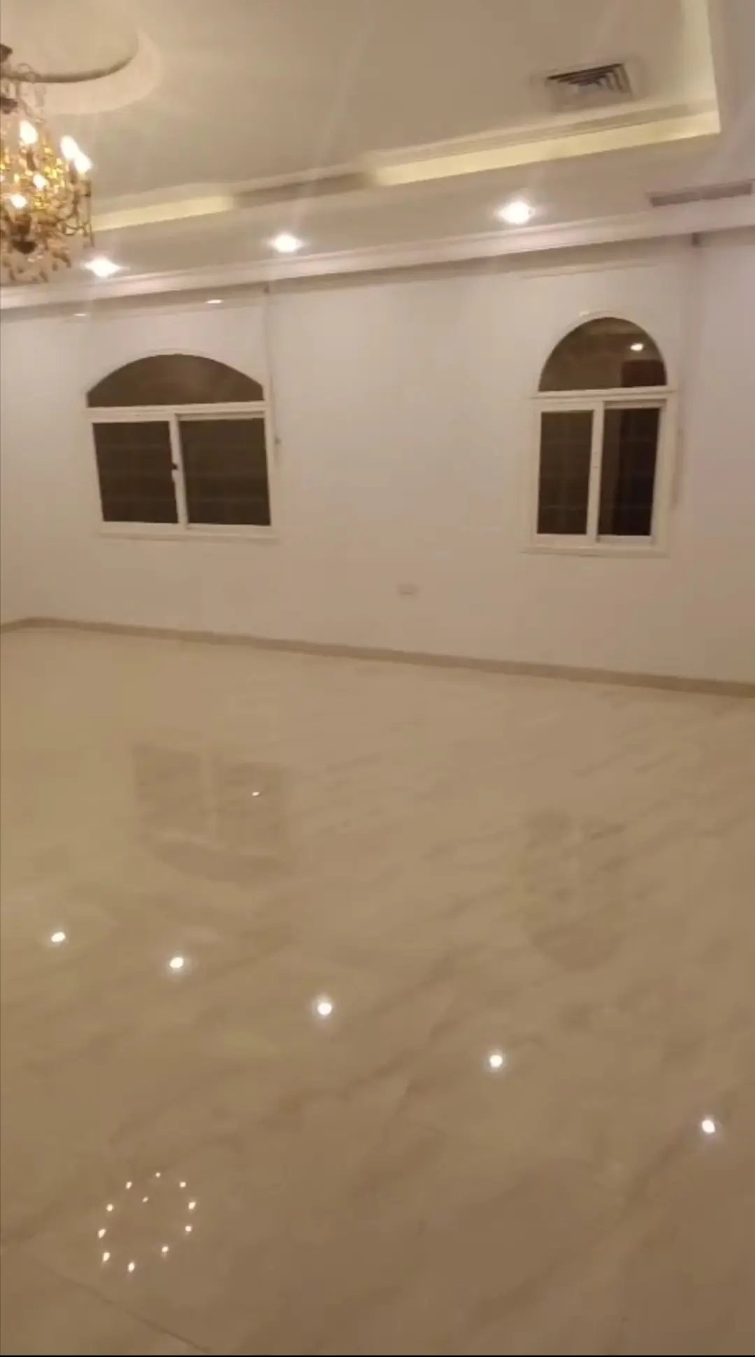 للإيجار دور في جابر الاحمد
