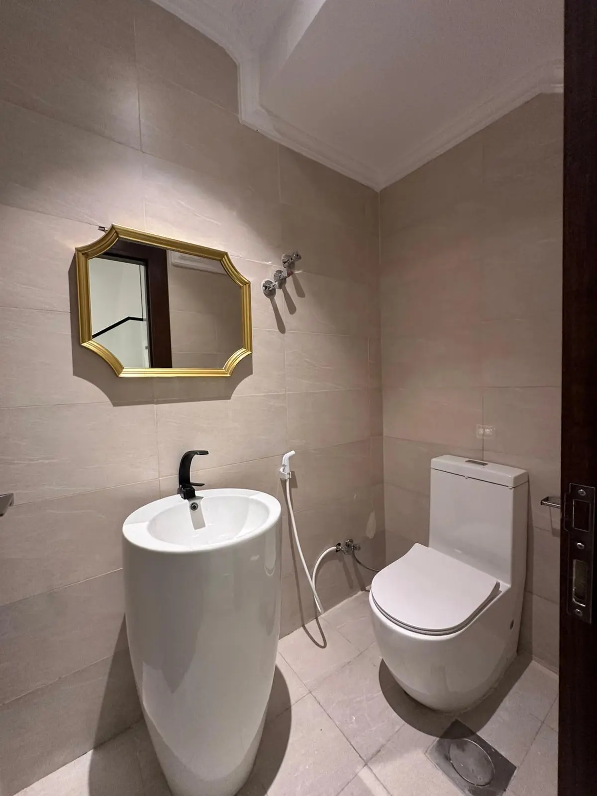 Rent Duplex in Rumaithiya