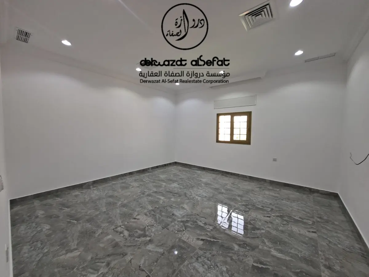 للإيجار بيت في الوفرة السكنية