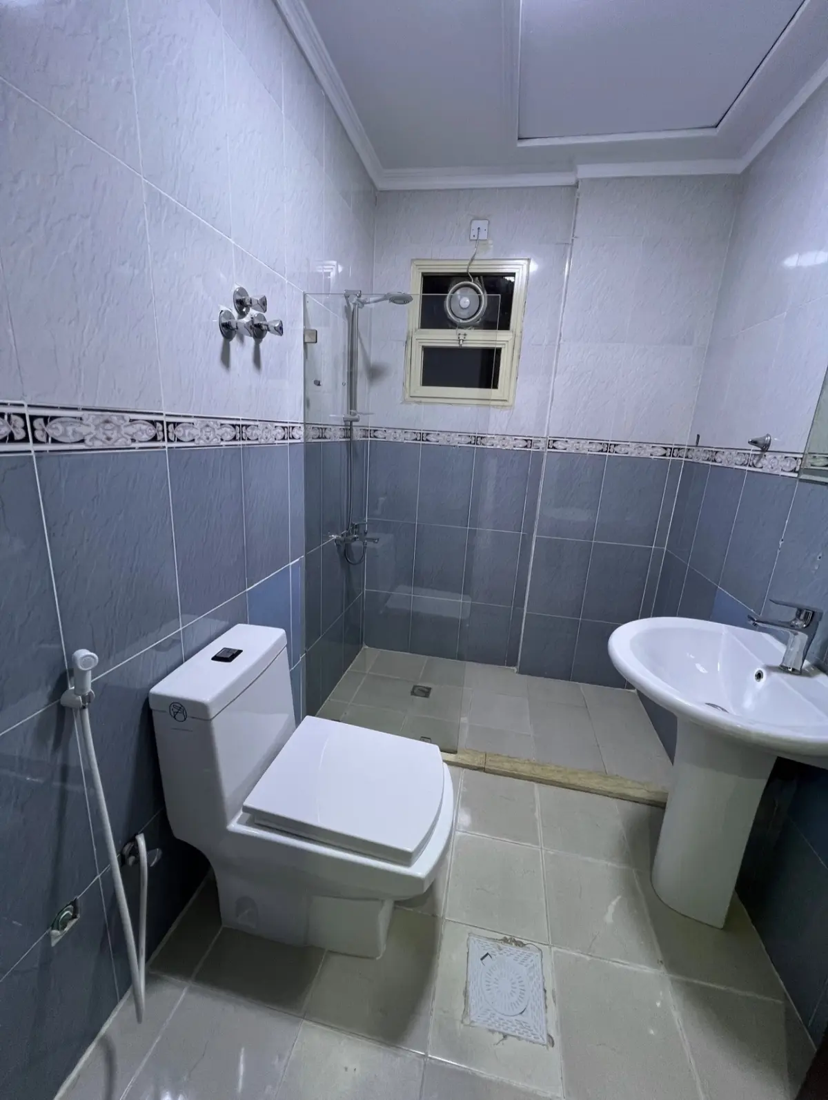 Rent Apartment in Mishref