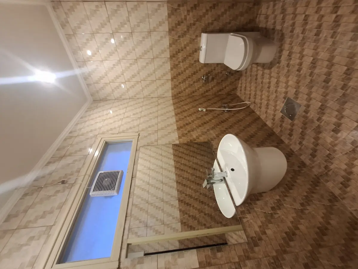 Rent Floor in Zahra