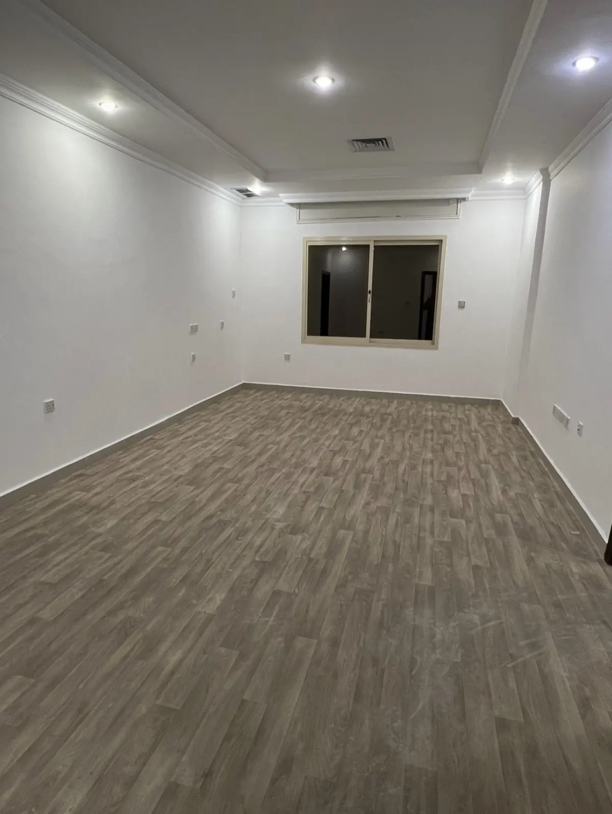 Rent Apartment in Mishref