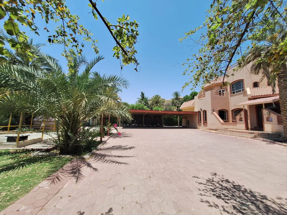 Sale House in Mubarak Al-Abdullah - West Mishref