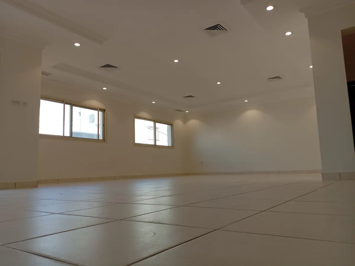 Rent Floor in Zahra