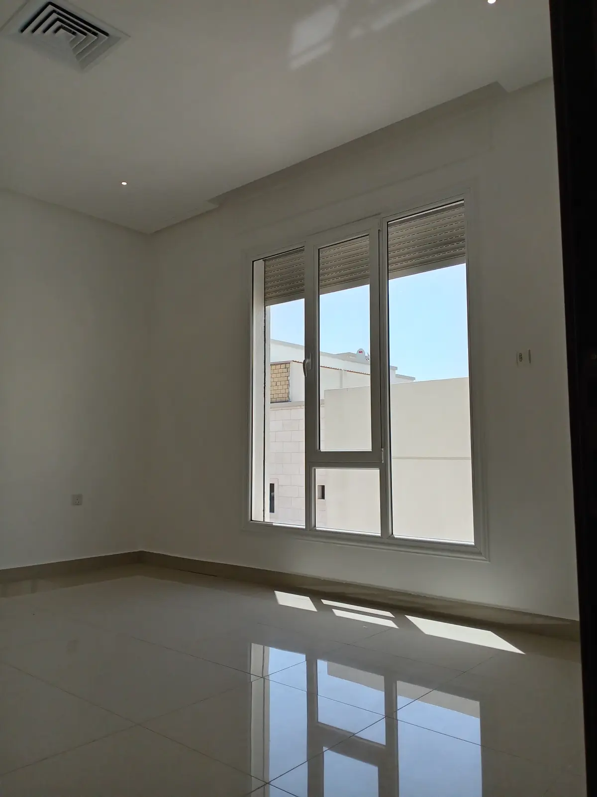 Rent Apartment in Rawda